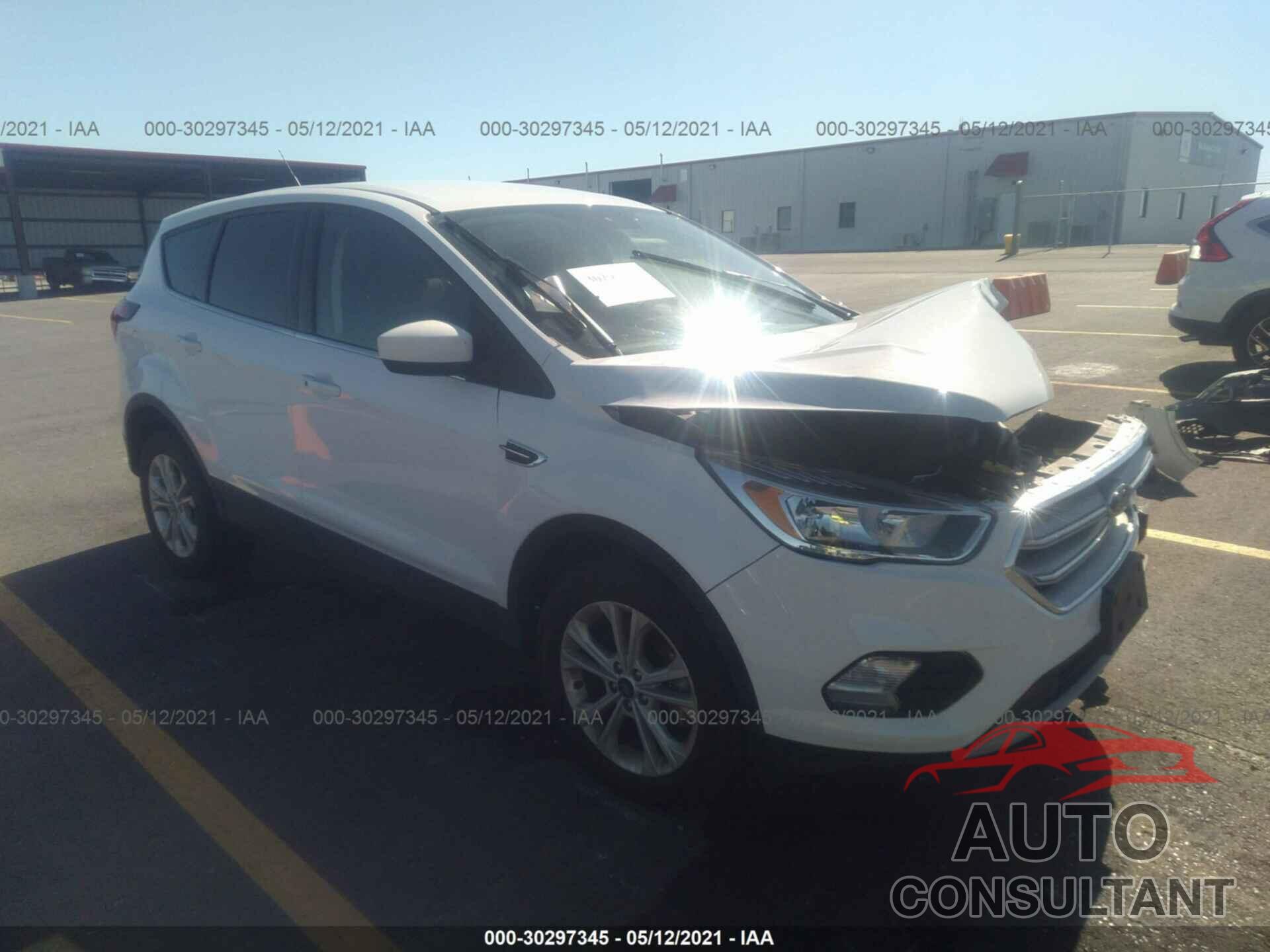 FORD ESCAPE 2019 - 1FMCU9G97KUB66498