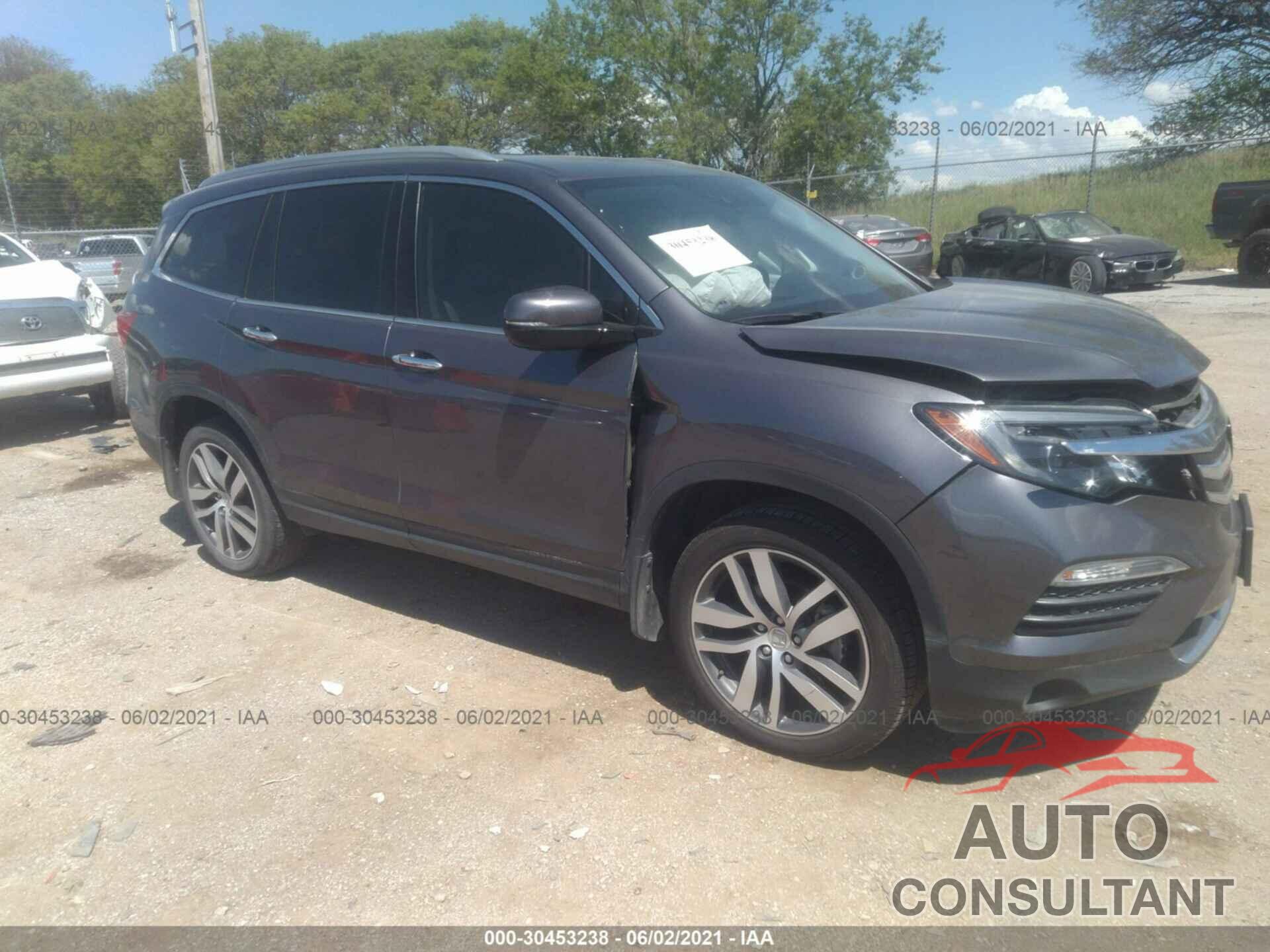 HONDA PILOT 2017 - 5FNYF6H05HB015373