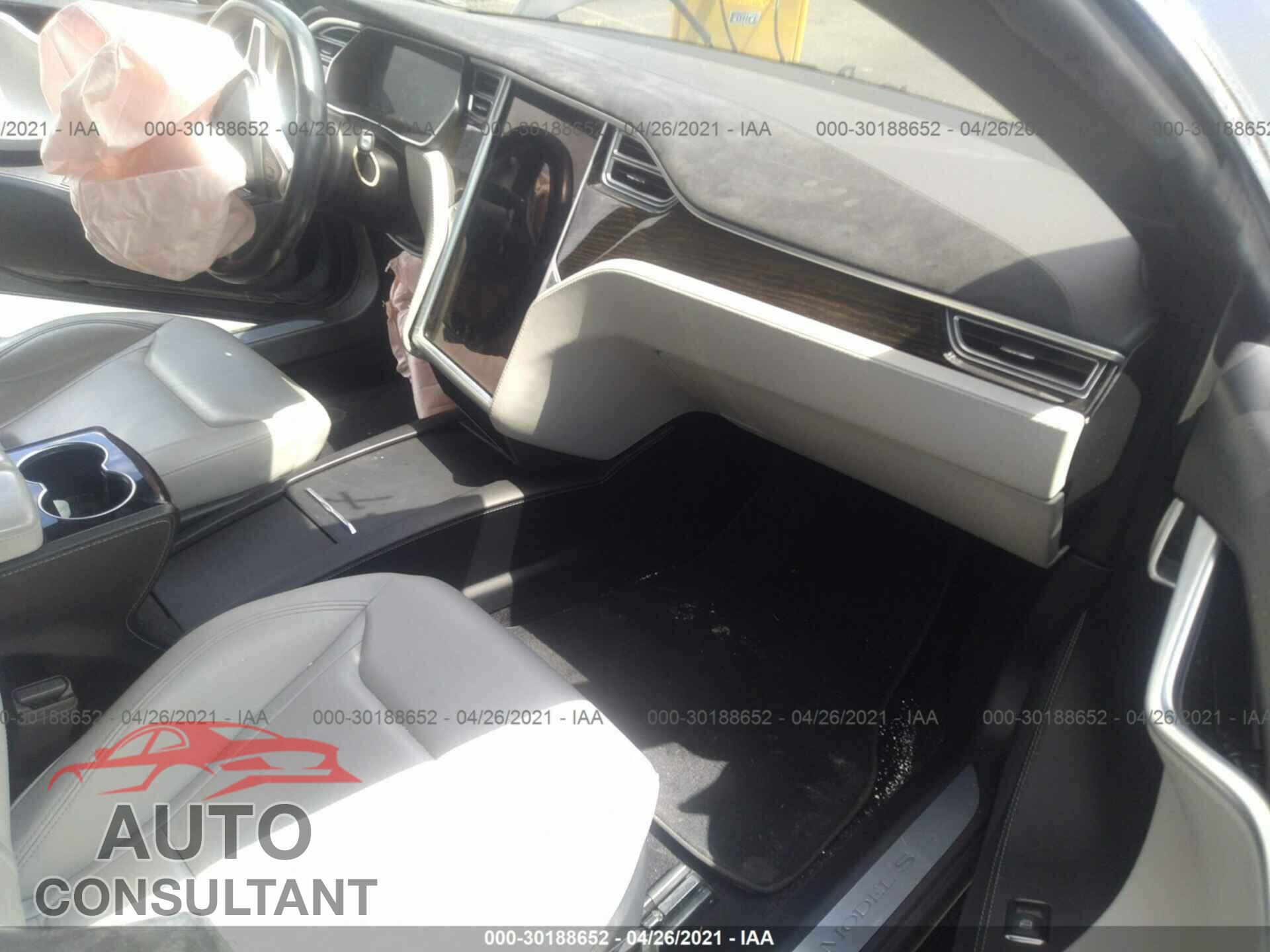 TESLA MODEL S 2016 - 5YJSA1E2XGF143426