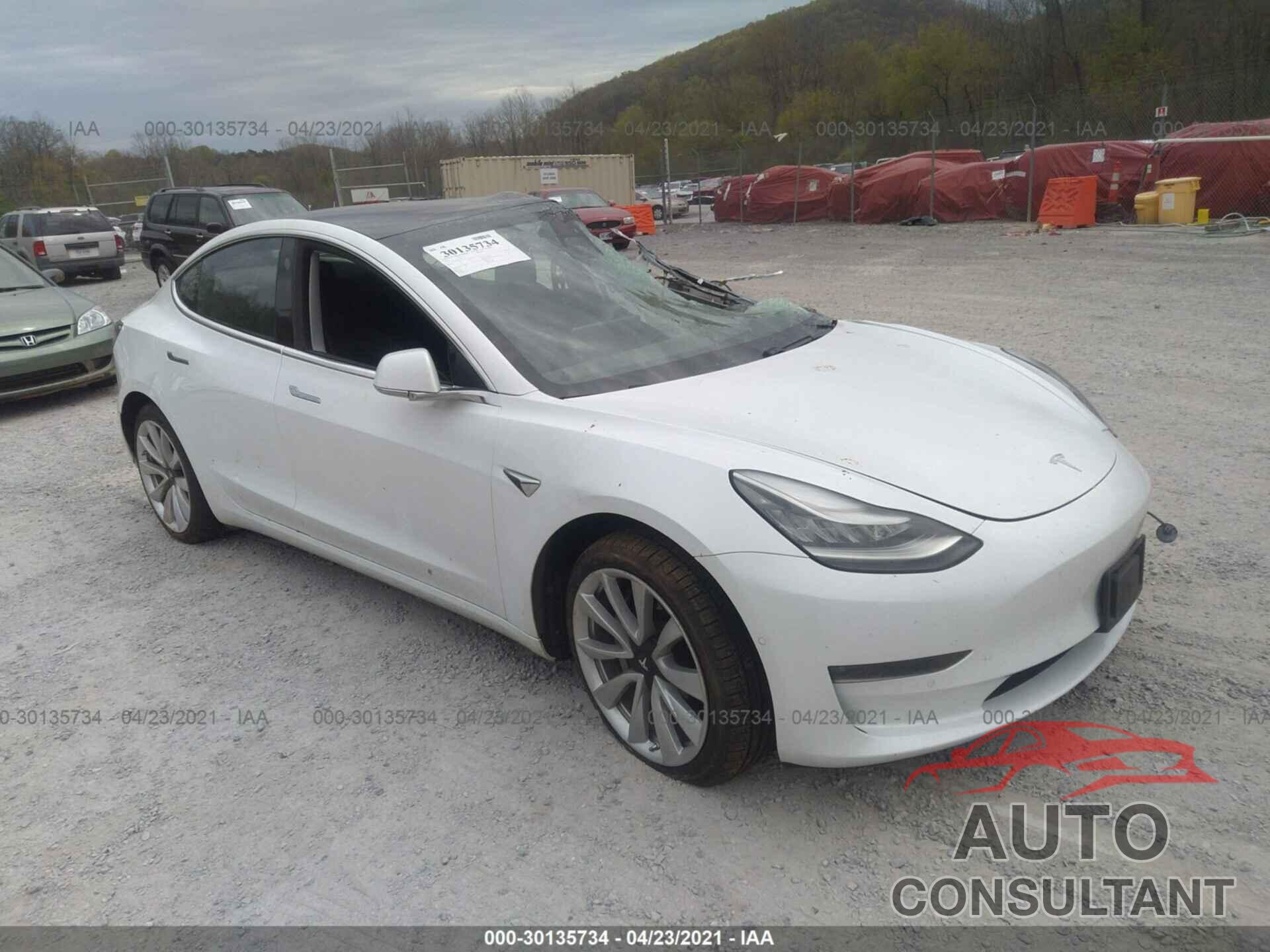 TESLA MODEL 3 2018 - 5YJ3E1EB6JF092555