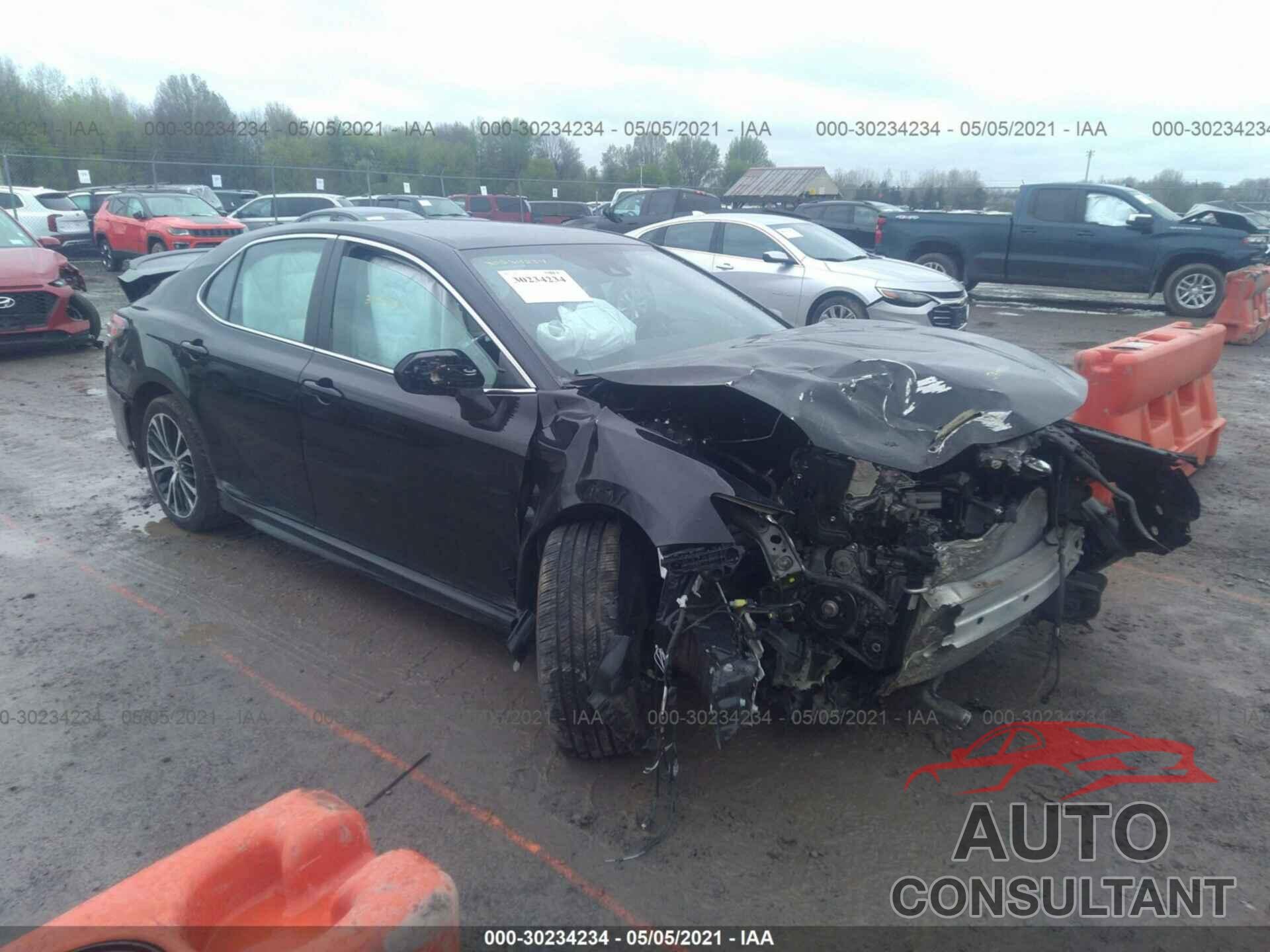 TOYOTA CAMRY 2020 - 4T1G11AK6LU893401