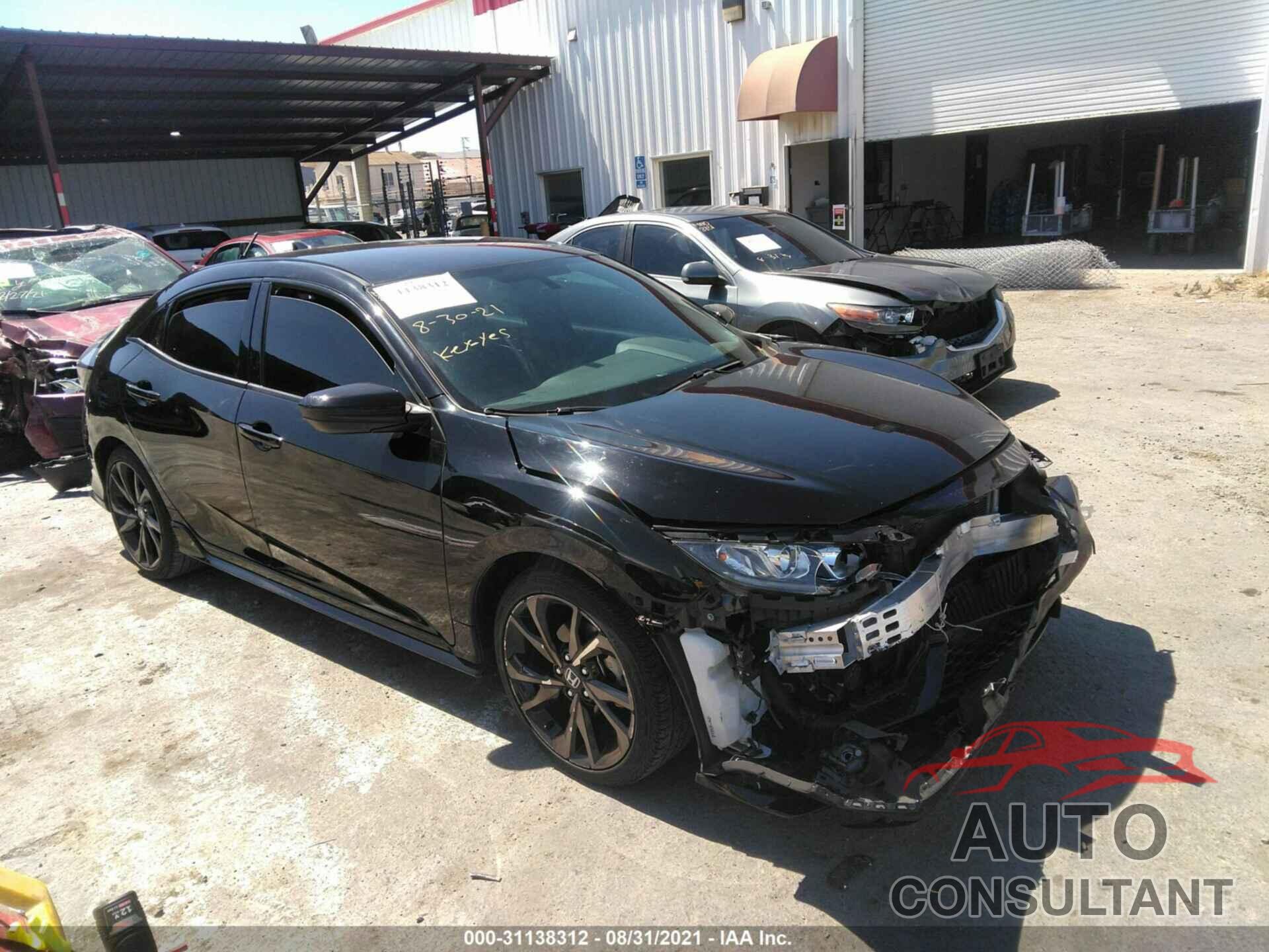 HONDA CIVIC HATCHBACK 2017 - SHHFK7H4XHU407596