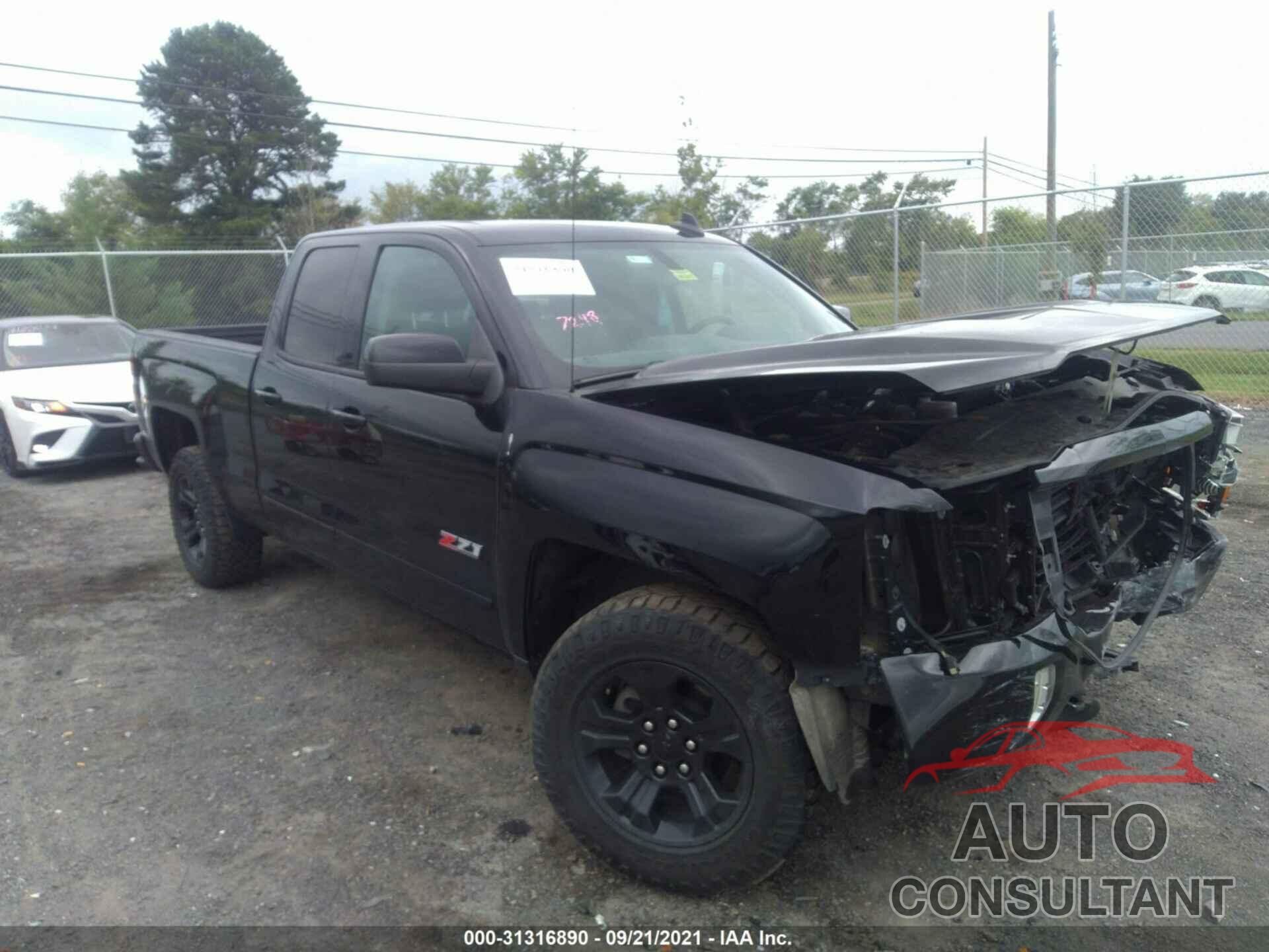 CHEVROLET SILVERADO 1500 2018 - 1GCVKREC8JZ114462