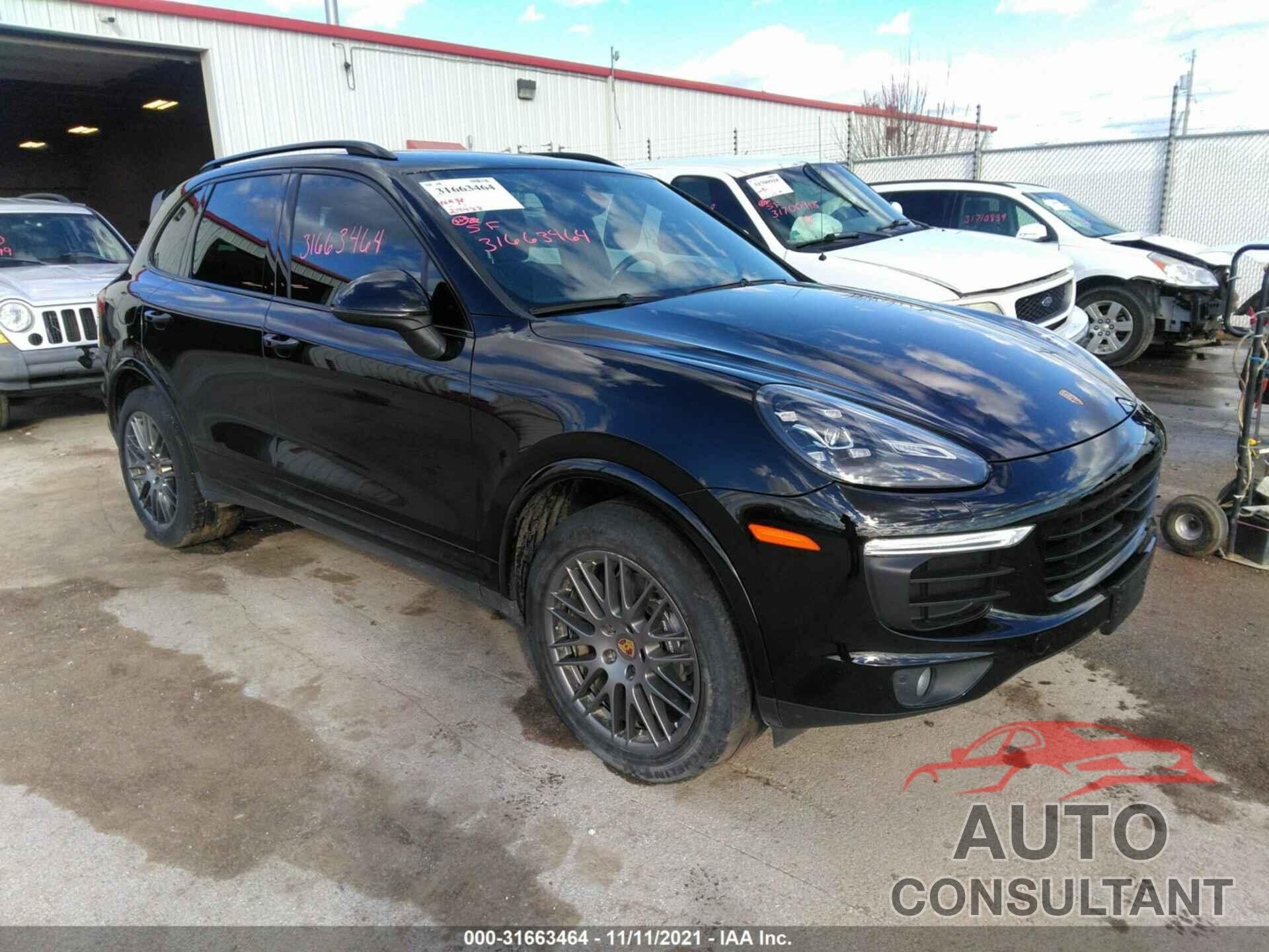 PORSCHE CAYENNE 2017 - WP1AA2A23HKA82866