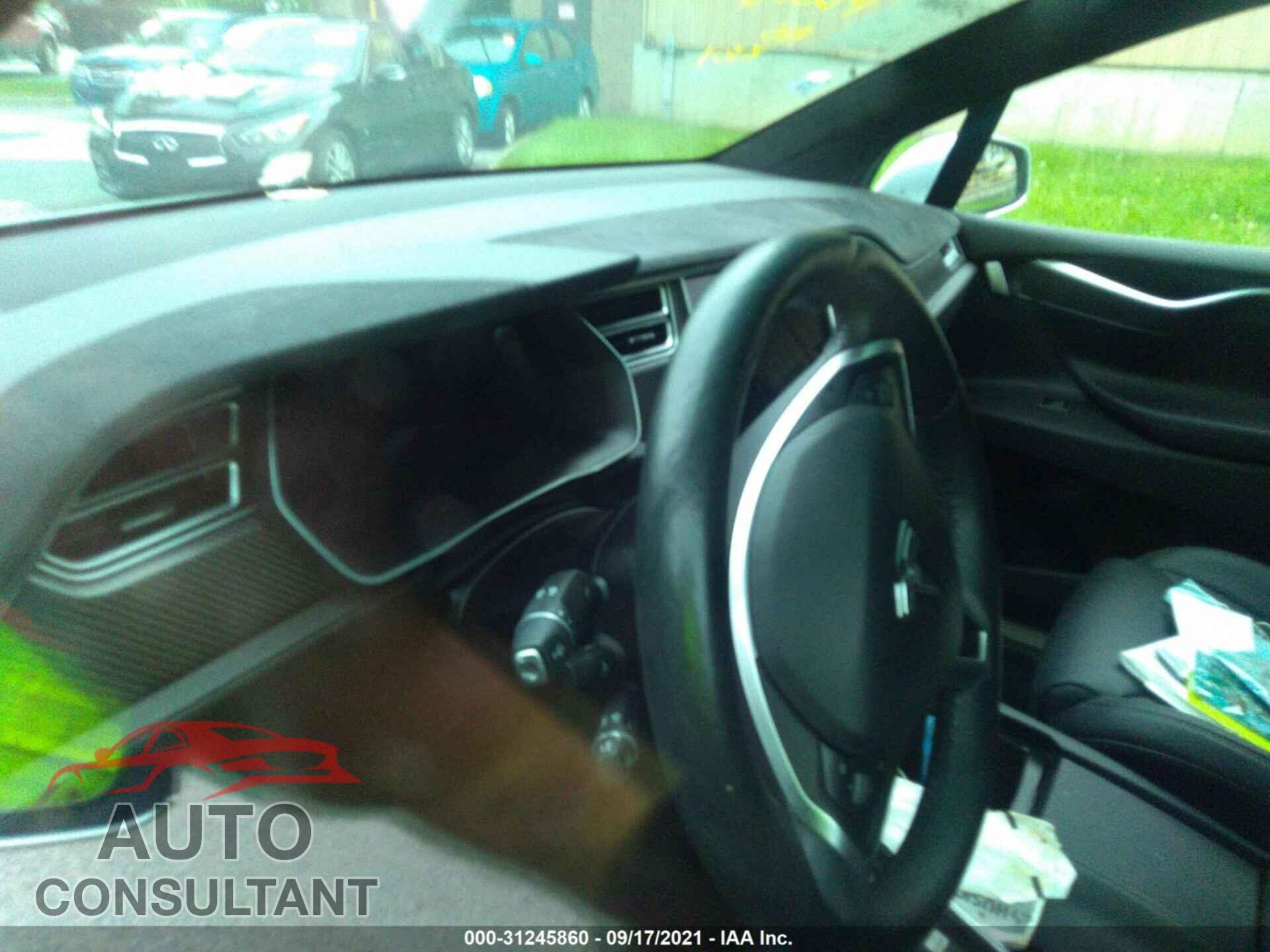 TESLA MODEL X 2016 - 5YJXCBE26GF031387