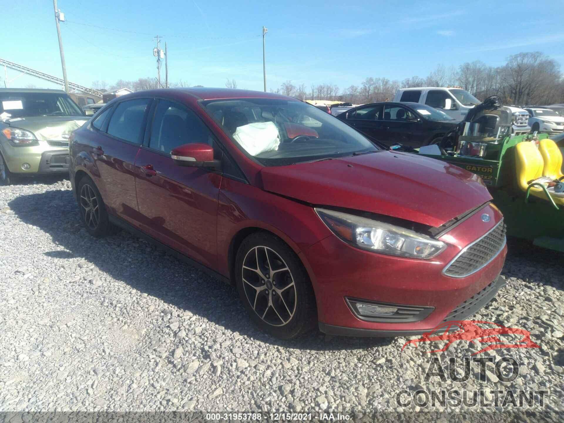 FORD FOCUS 2017 - 1FADP3H23HL201833
