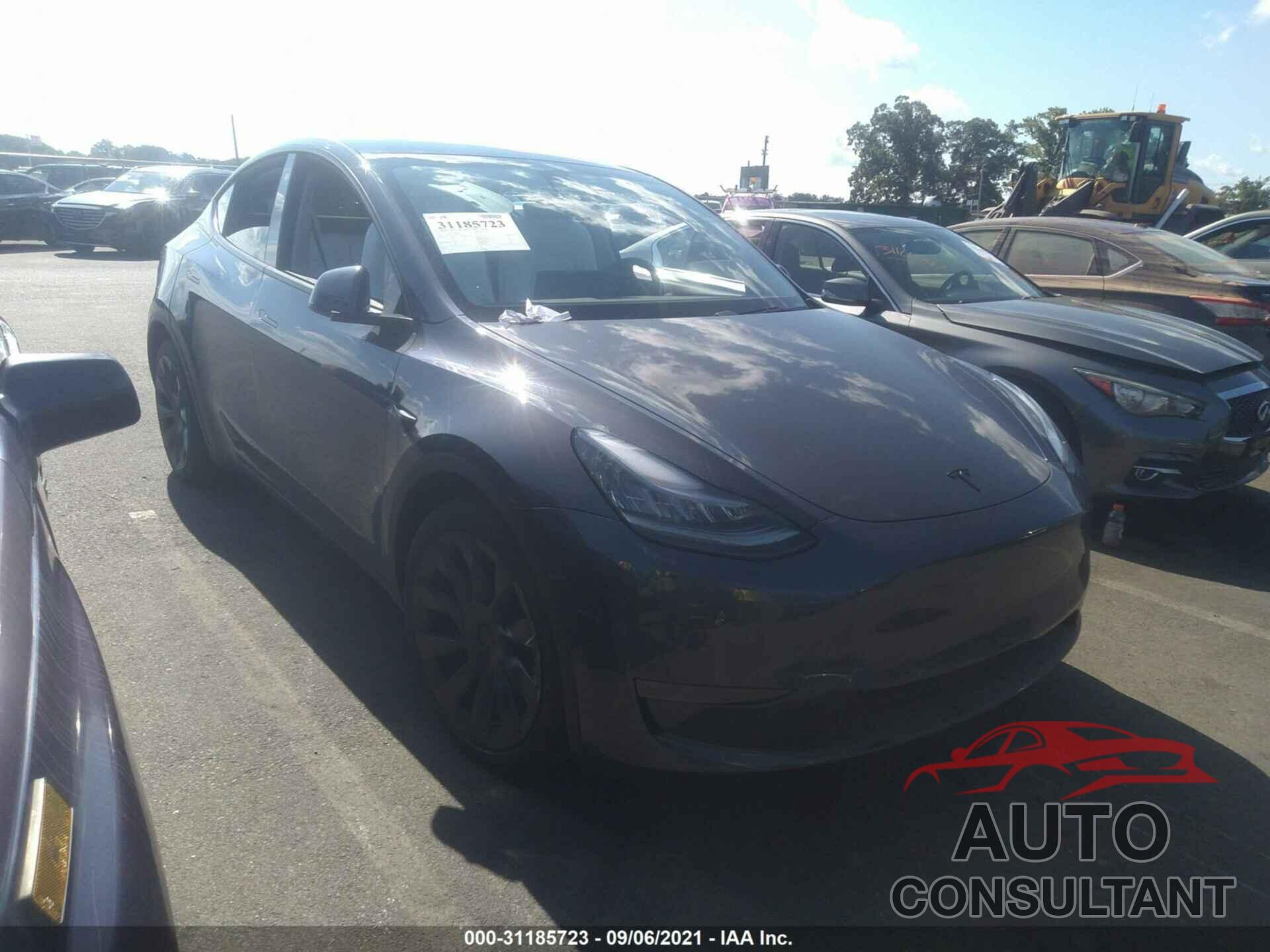 TESLA MODEL Y 2021 - 5YJYGDEEXMF075211