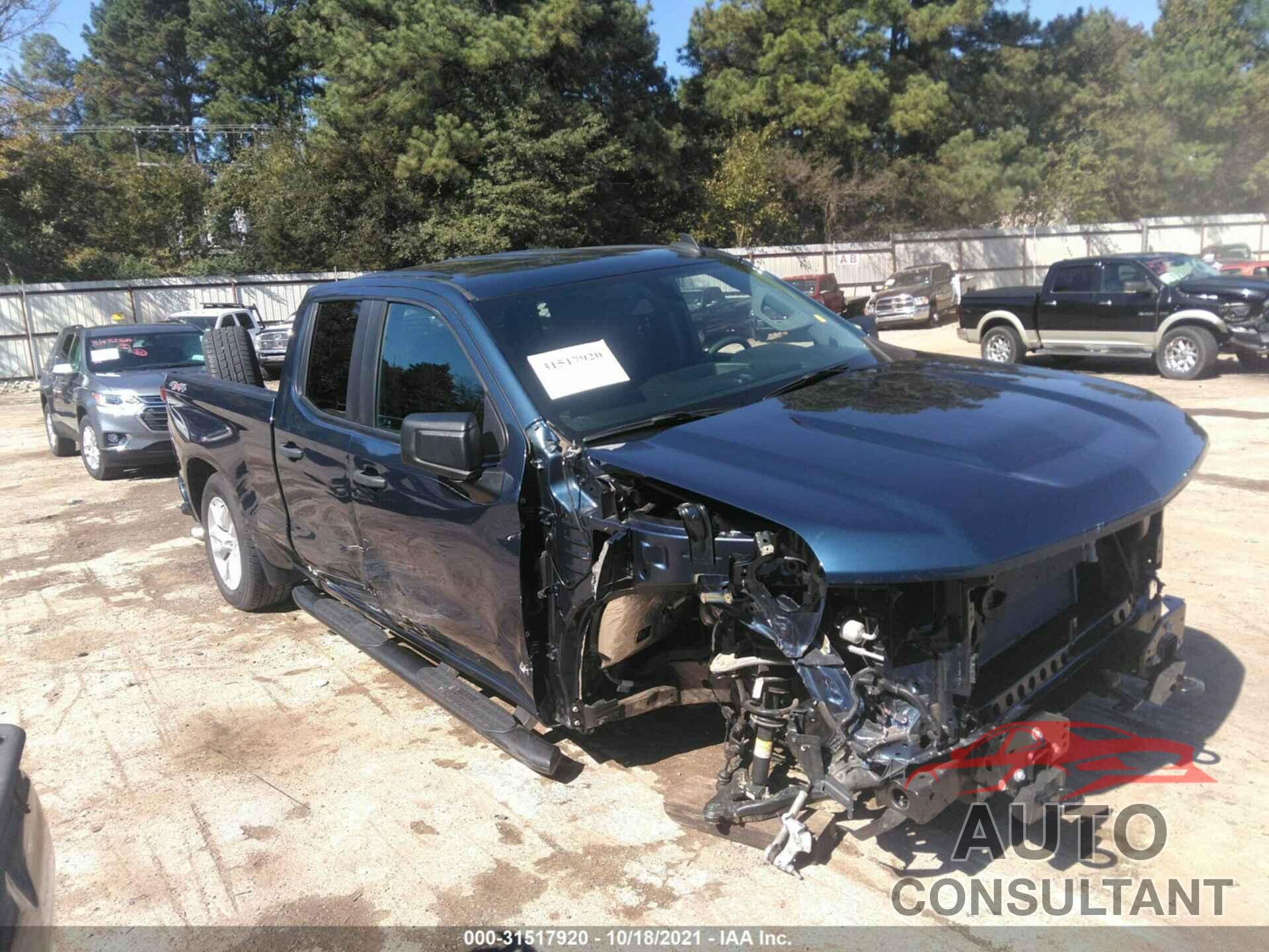 CHEVROLET SILVERADO 1500 2019 - 1GCRYBEH0KZ333419