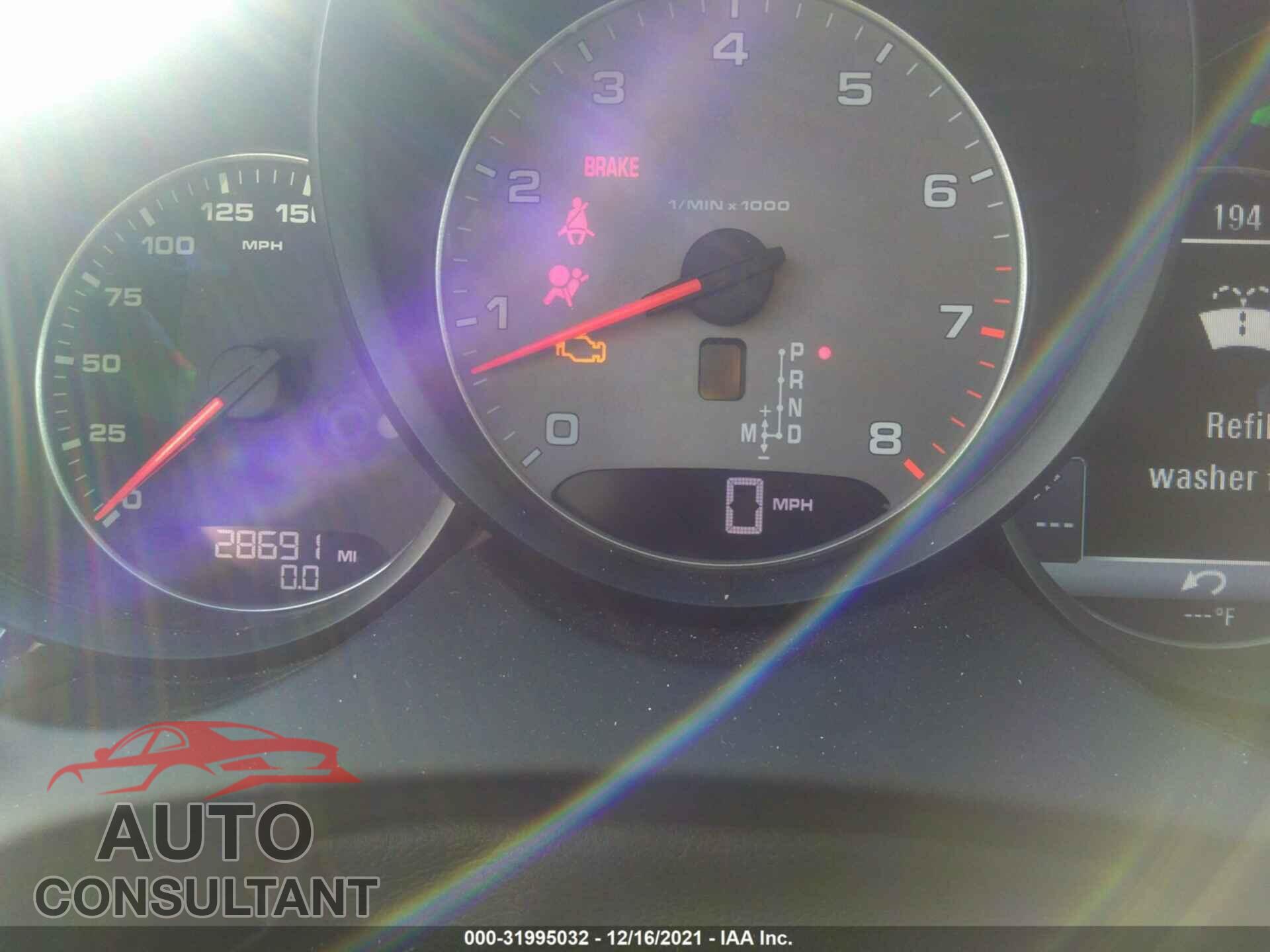 PORSCHE CAYENNE 2017 - WP1AB2A29HLA52794