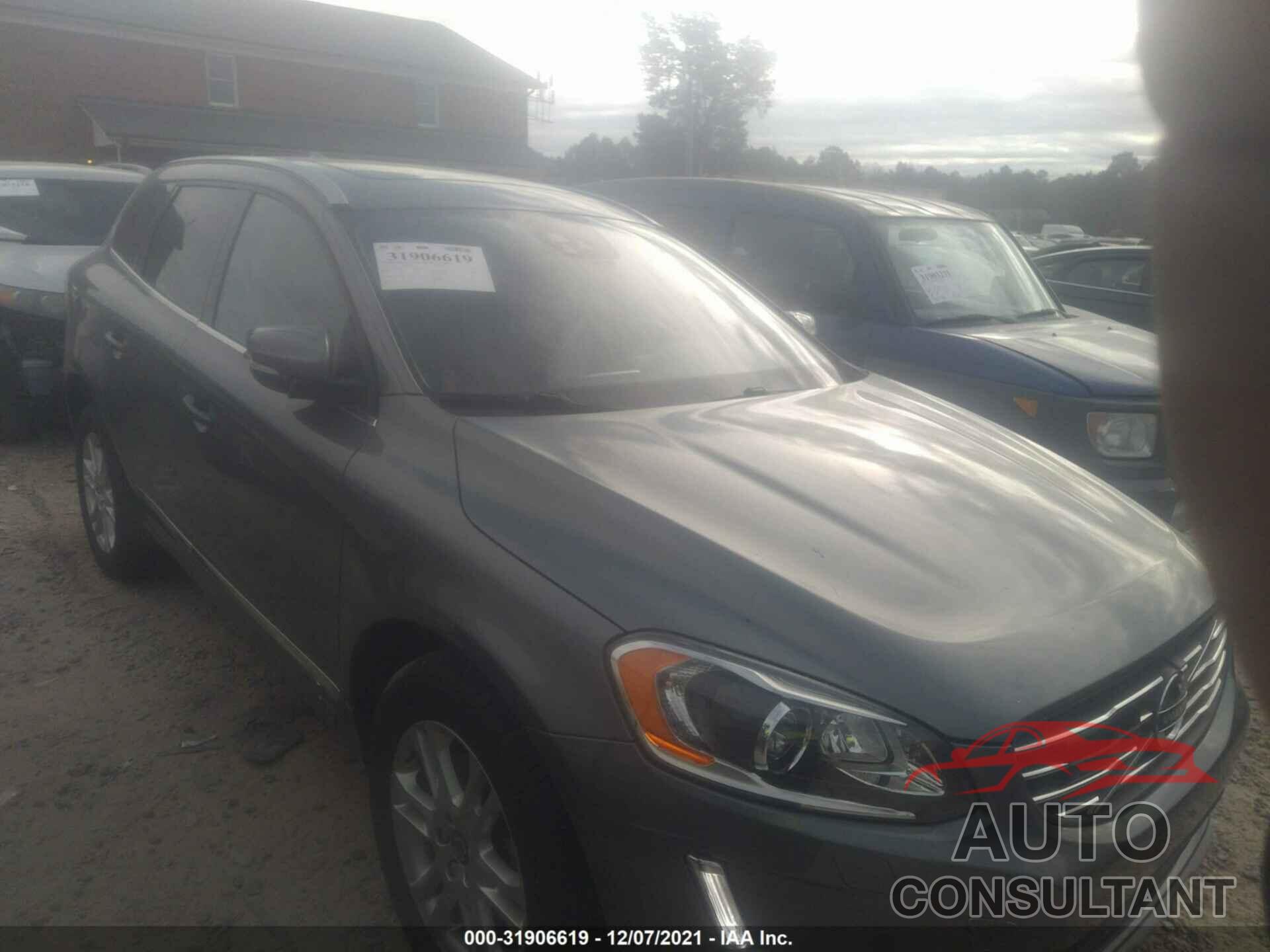 VOLVO XC60 2016 - YV440MDM3G2875185