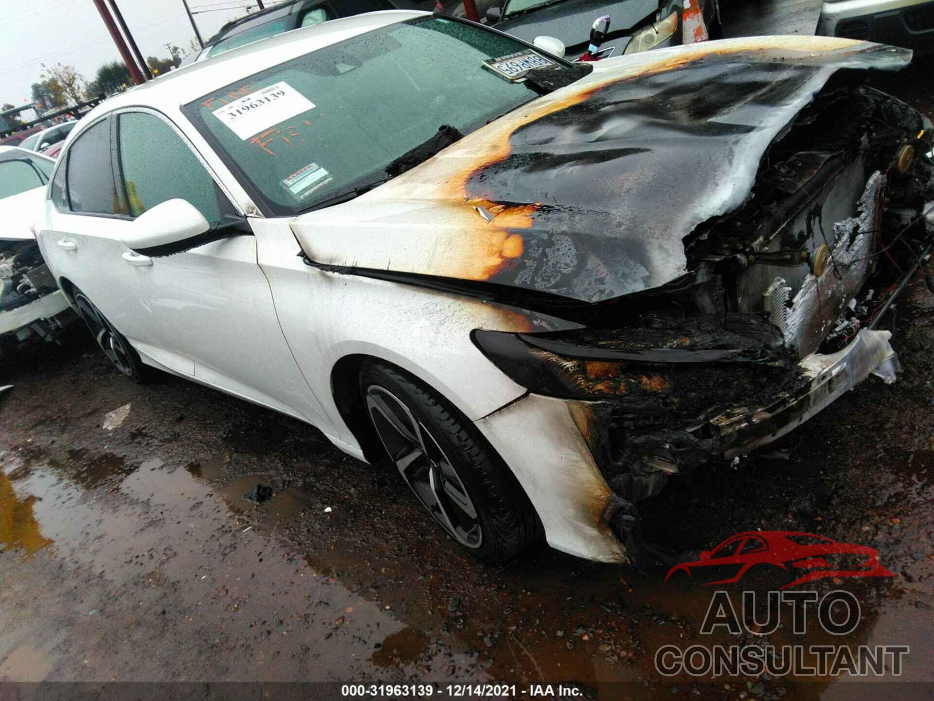 HONDA ACCORD SEDAN 2018 - 1HGCV1F38JA062992