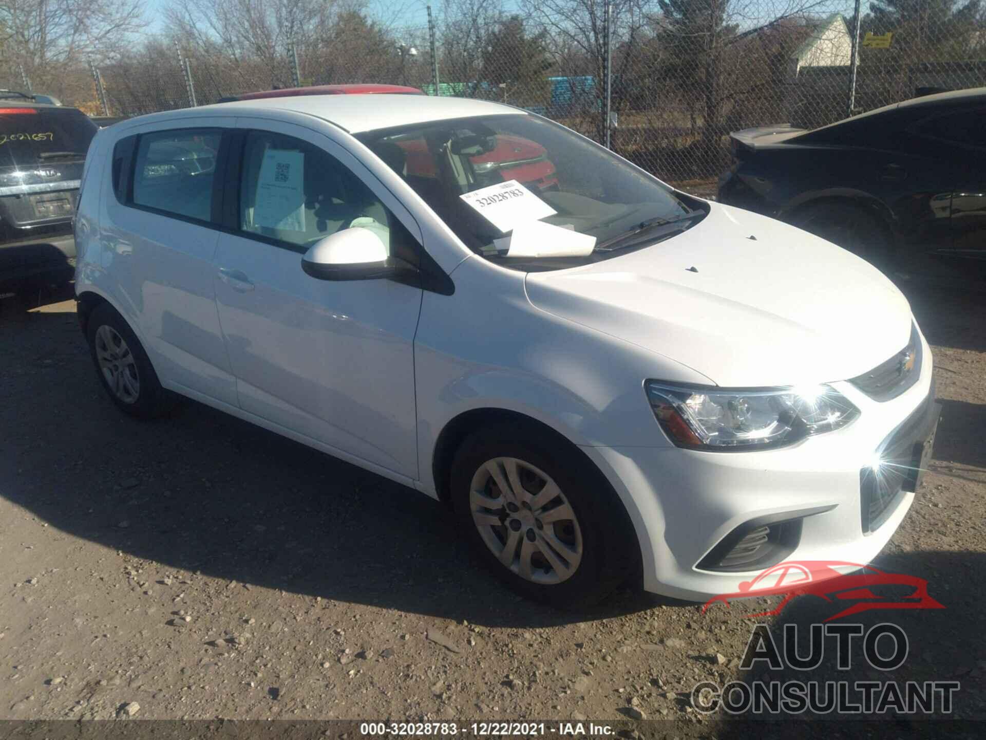 CHEVROLET SONIC 2017 - 1G1JG6SHXH4173320