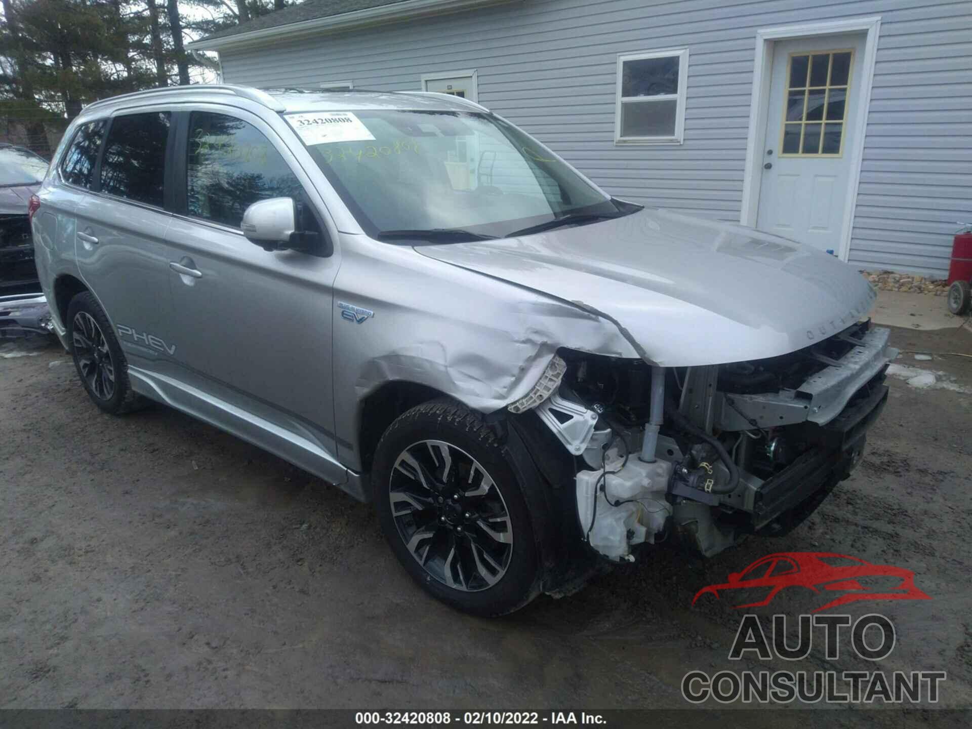 MITSUBISHI OUTLANDER PHEV 2018 - JA4J24A52JZ069330