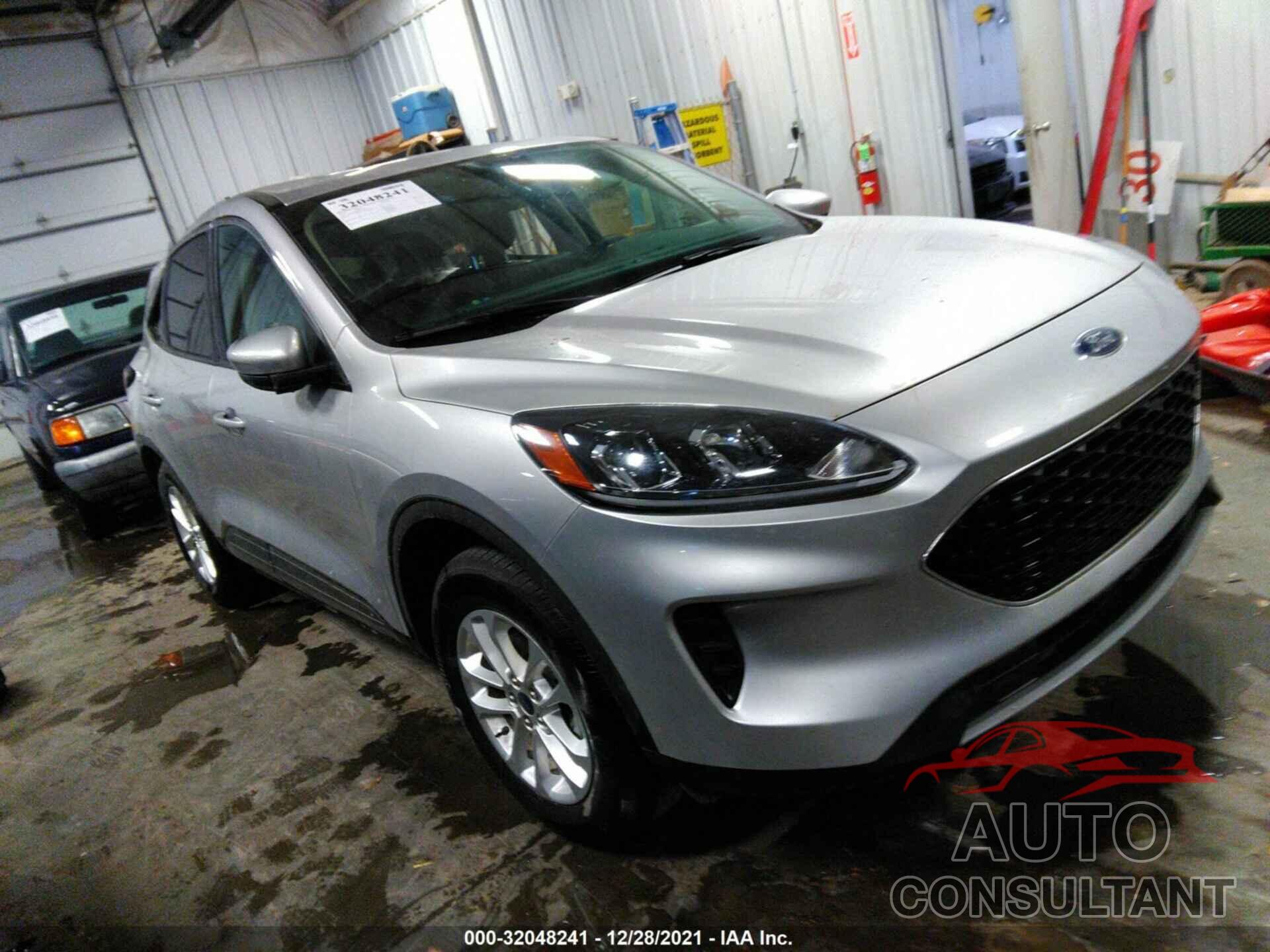 FORD ESCAPE 2020 - 1FMCU9G64LUC52603