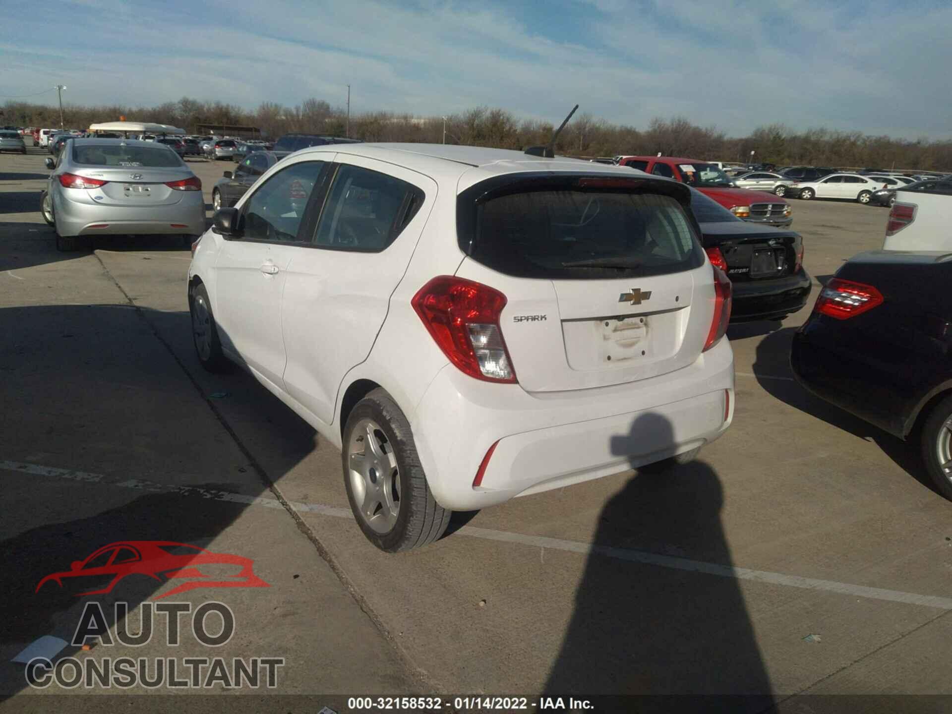 CHEVROLET SPARK 2017 - KL8CB6SA4HC839328