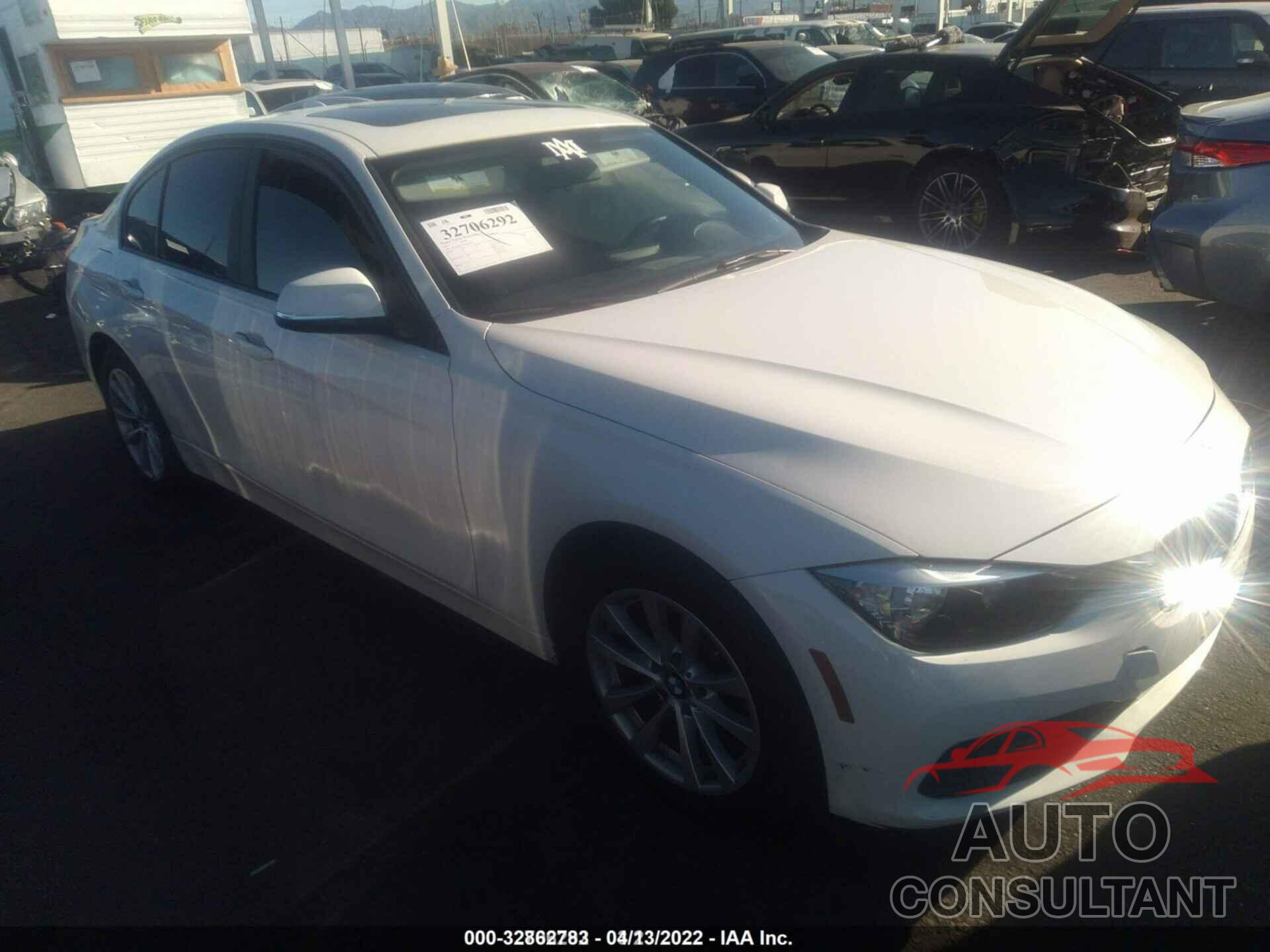 BMW 3 SERIES 2017 - WBA8A9C54HK619547