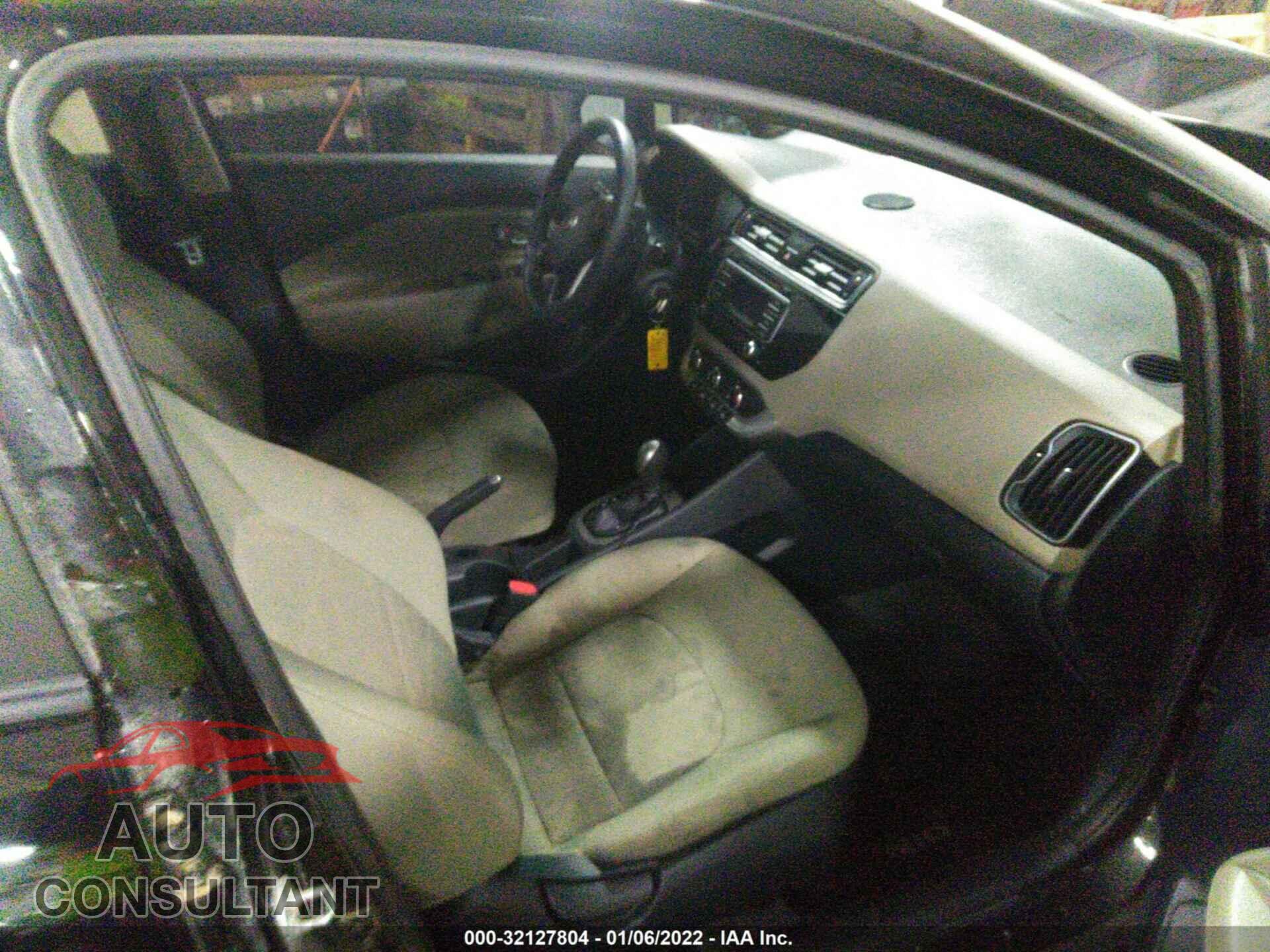 KIA RIO 2017 - KNADM4A30H6025976