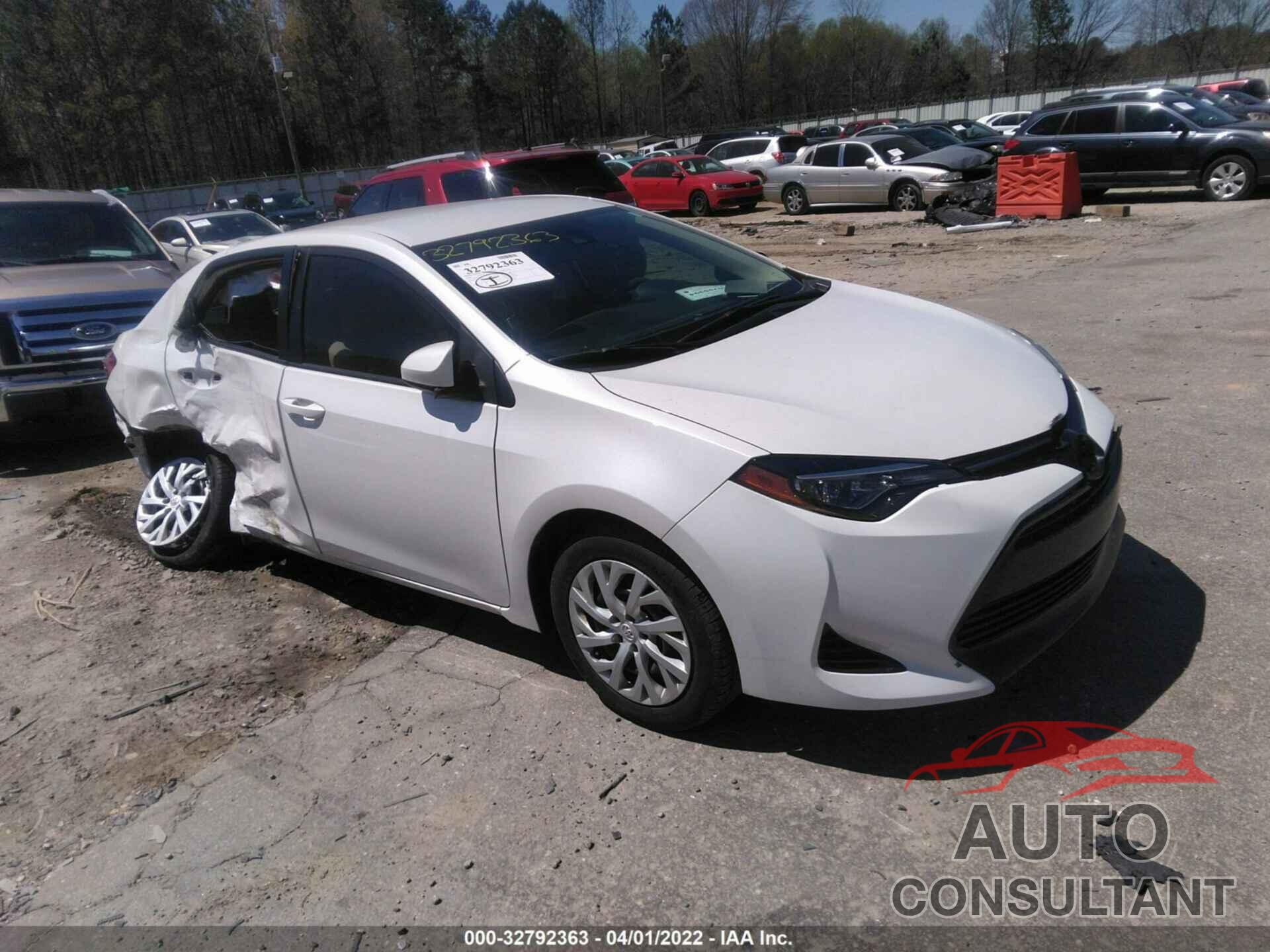 TOYOTA COROLLA 2018 - 5YFBURHE7JP761472
