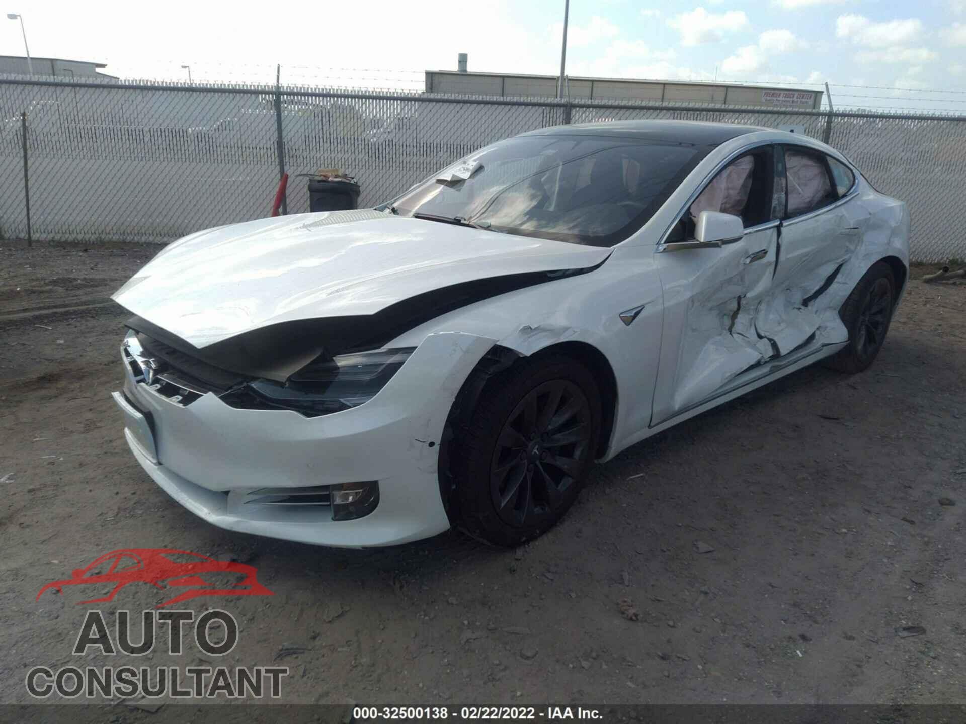 TESLA MODEL S 2019 - 5YJSA1E20KF305637