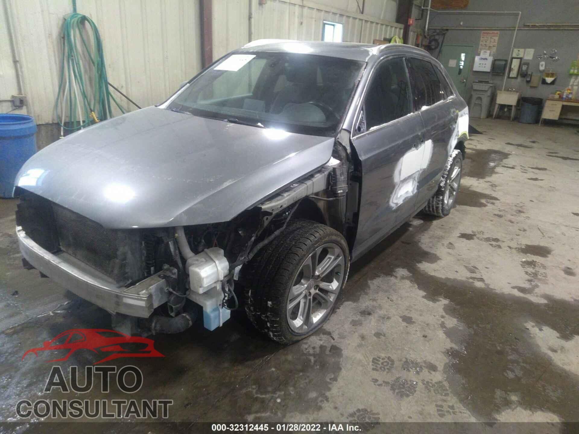 AUDI Q3 2016 - WA1GFCFS5GR020302