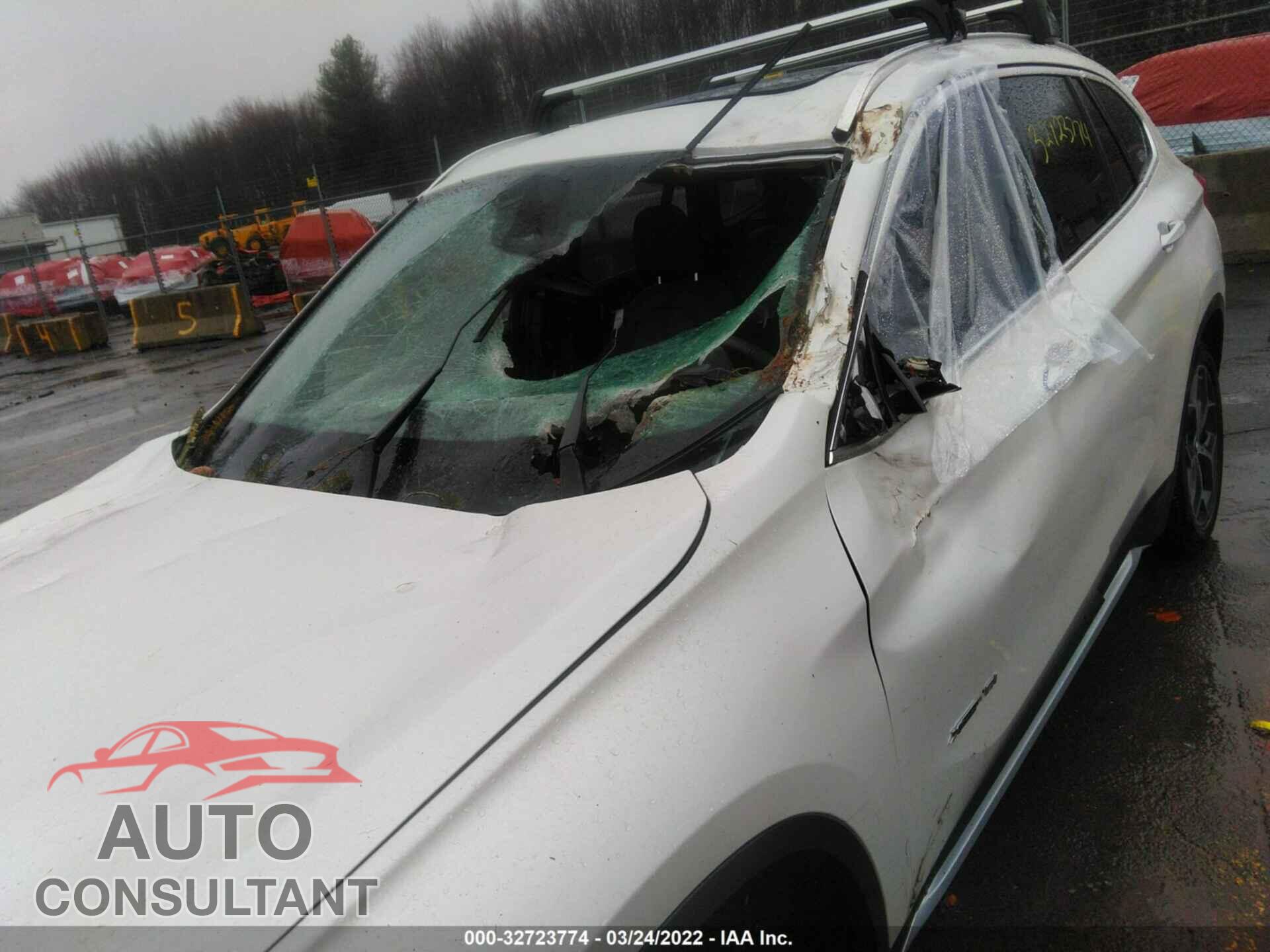 BMW X1 2016 - WBXHT3C39GP885319