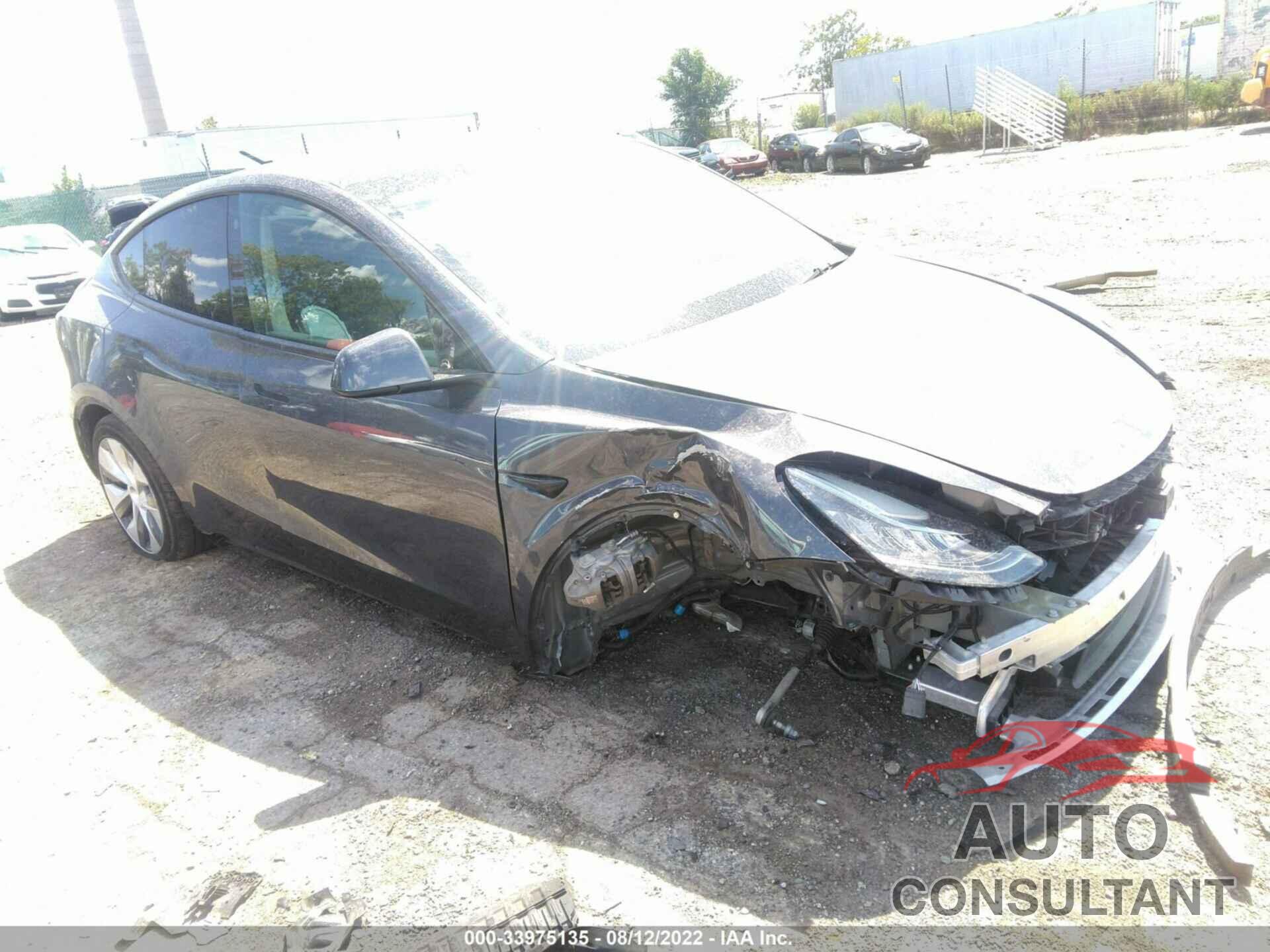 TESLA MODEL Y 2021 - 5YJYGDEE0MF099694