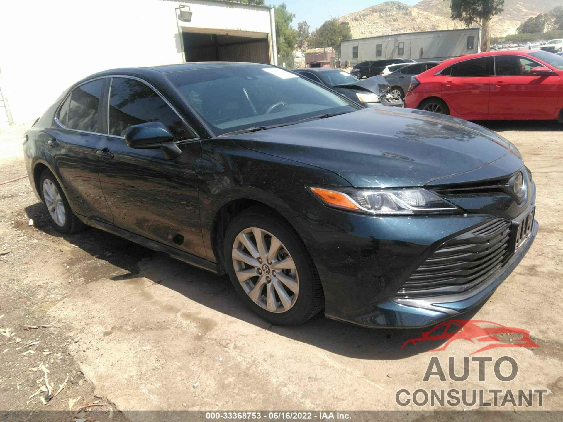 TOYOTA CAMRY 2020 - 4T1C11AK0LU342007