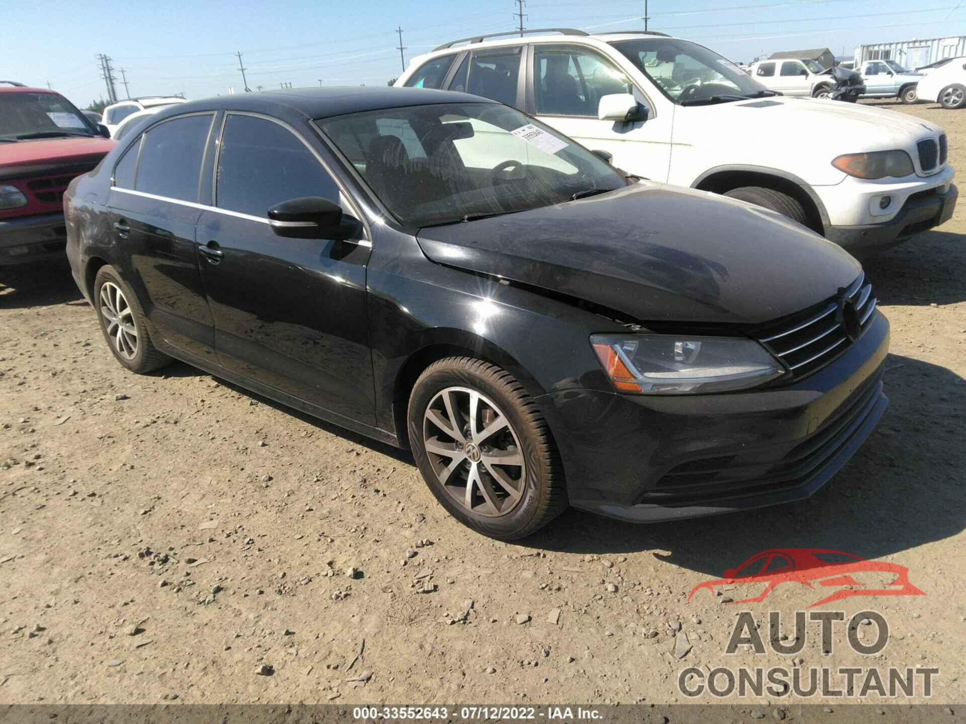 VOLKSWAGEN JETTA 2017 - 3VWB67AJ7HM275572