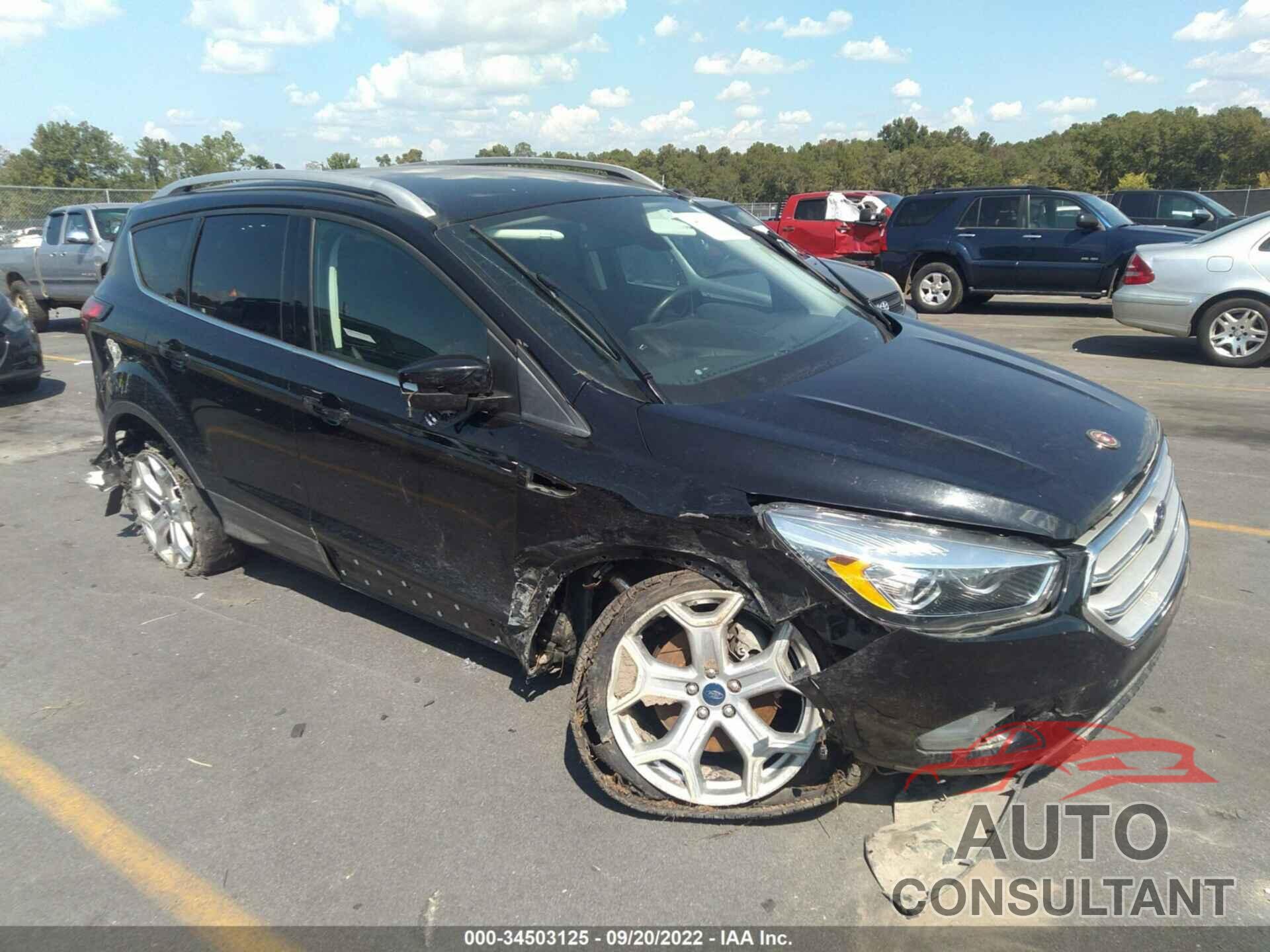 FORD ESCAPE 2019 - 1FMCU9J95KUC30868