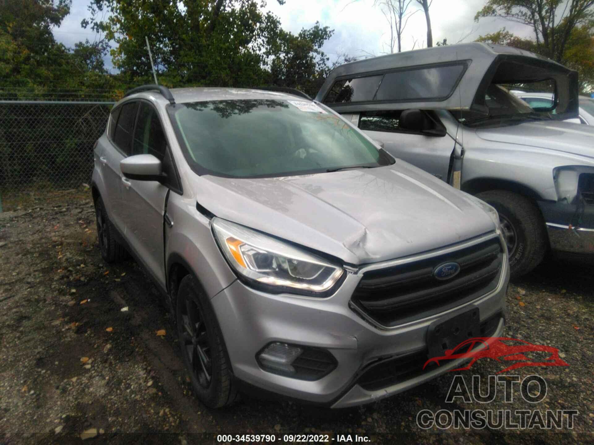 FORD ESCAPE 2017 - 1FMCU0GD0HUA79664