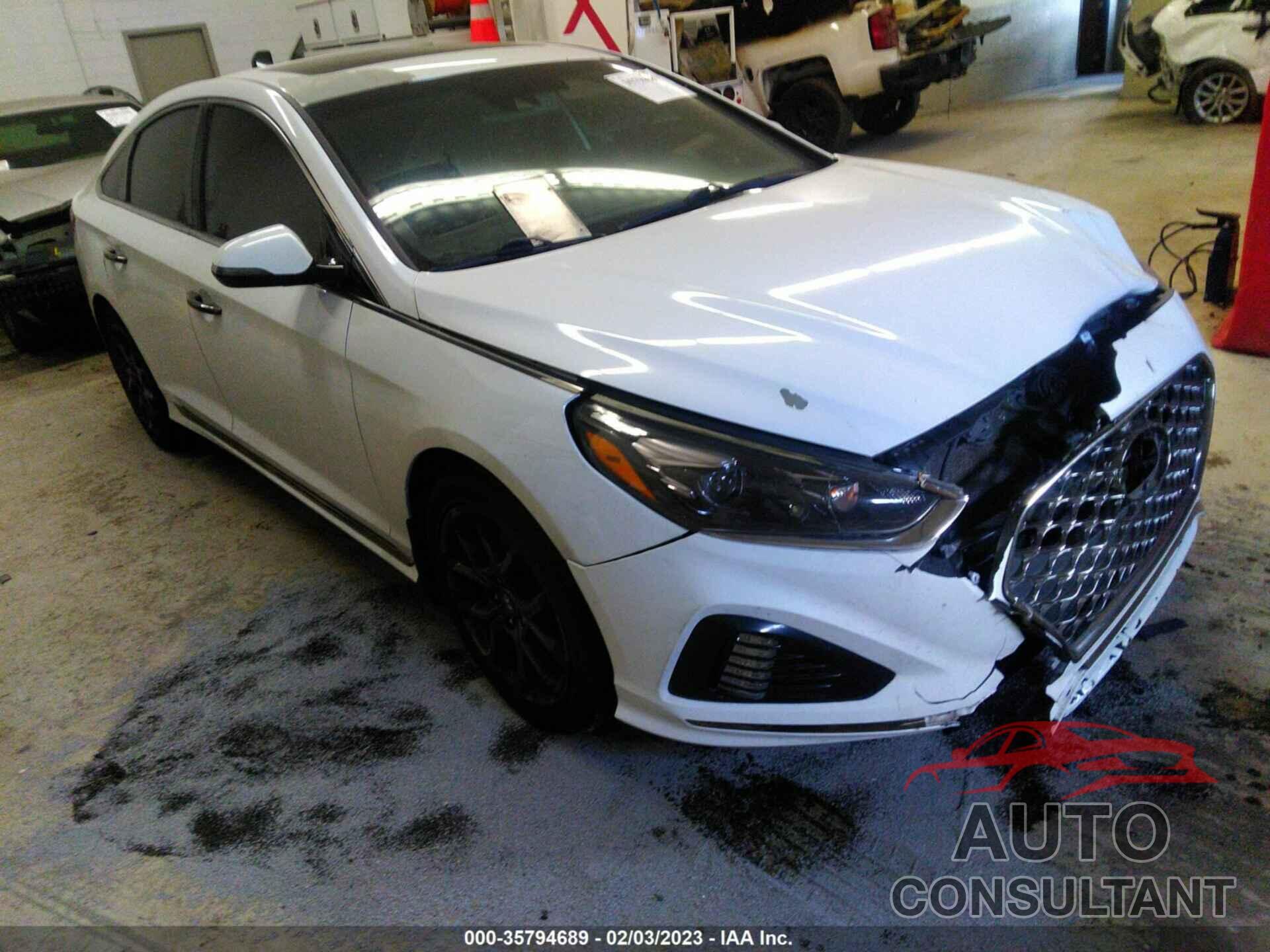 HYUNDAI SONATA 2018 - 5NPE34AB5JH677411