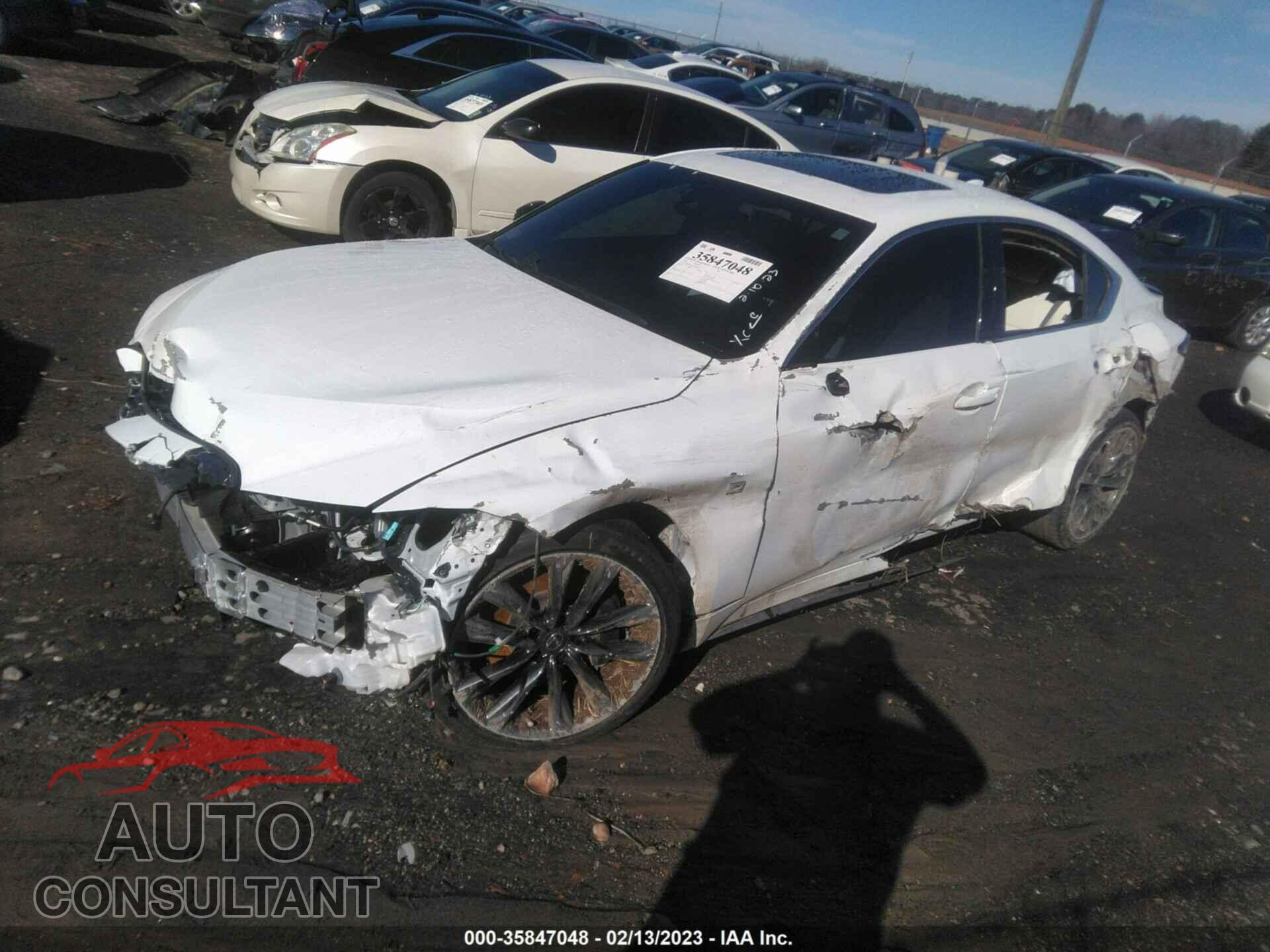 LEXUS IS 2022 - JTHGZ1B25N5054122