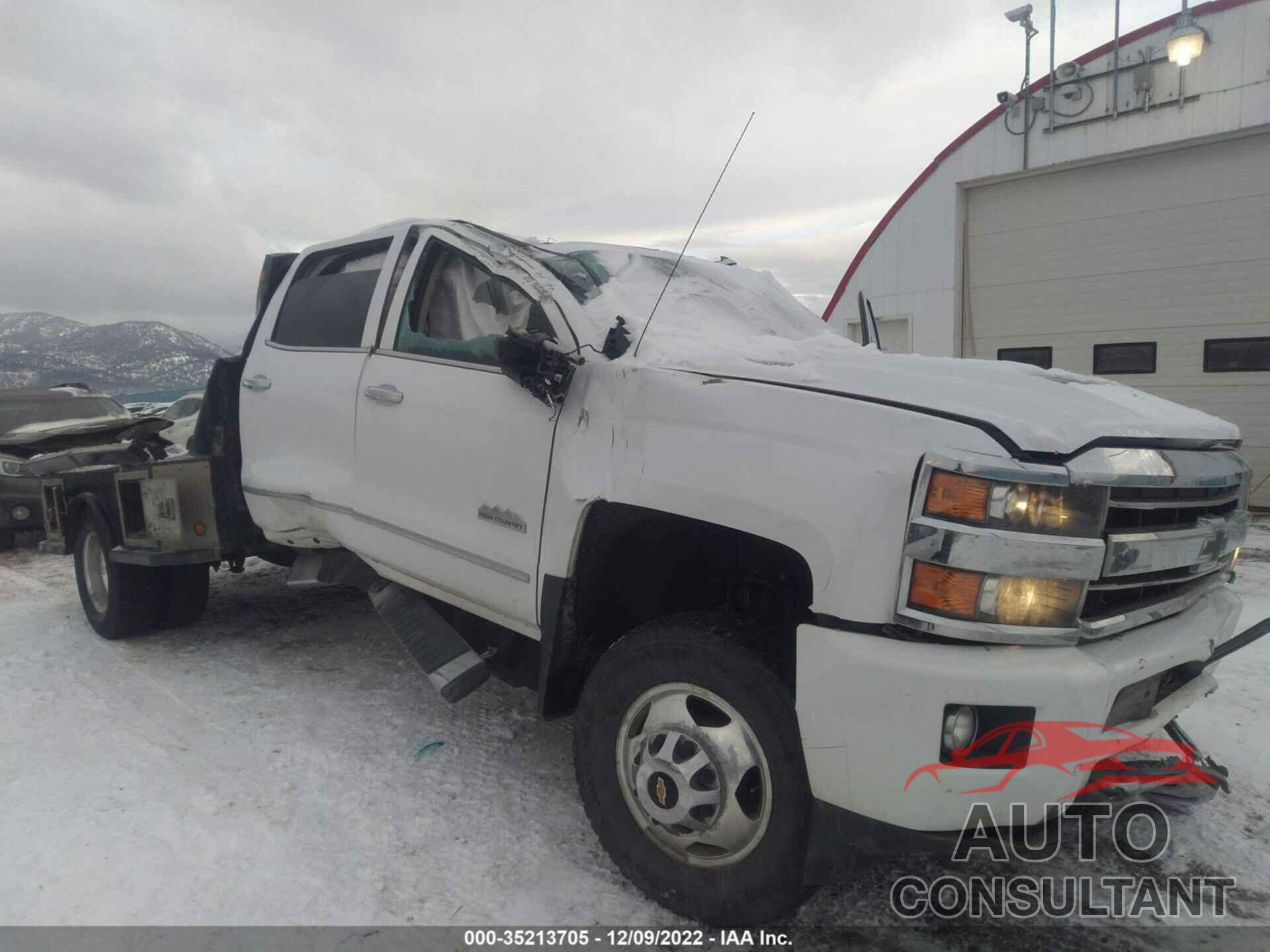 CHEVROLET SILVERADO 3500HD 2018 - 1GC4K1EY7JF284046