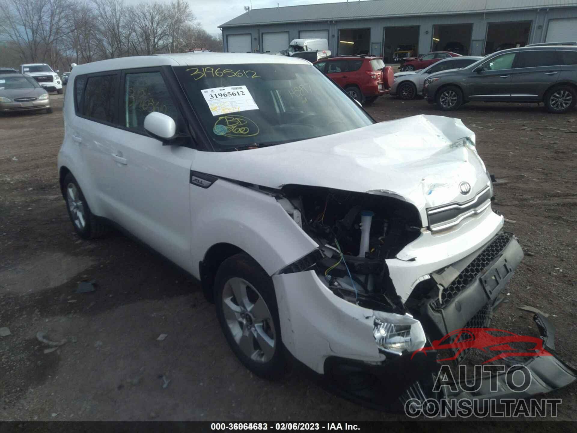 KIA SOUL 2018 - KNDJN2A22J7587196