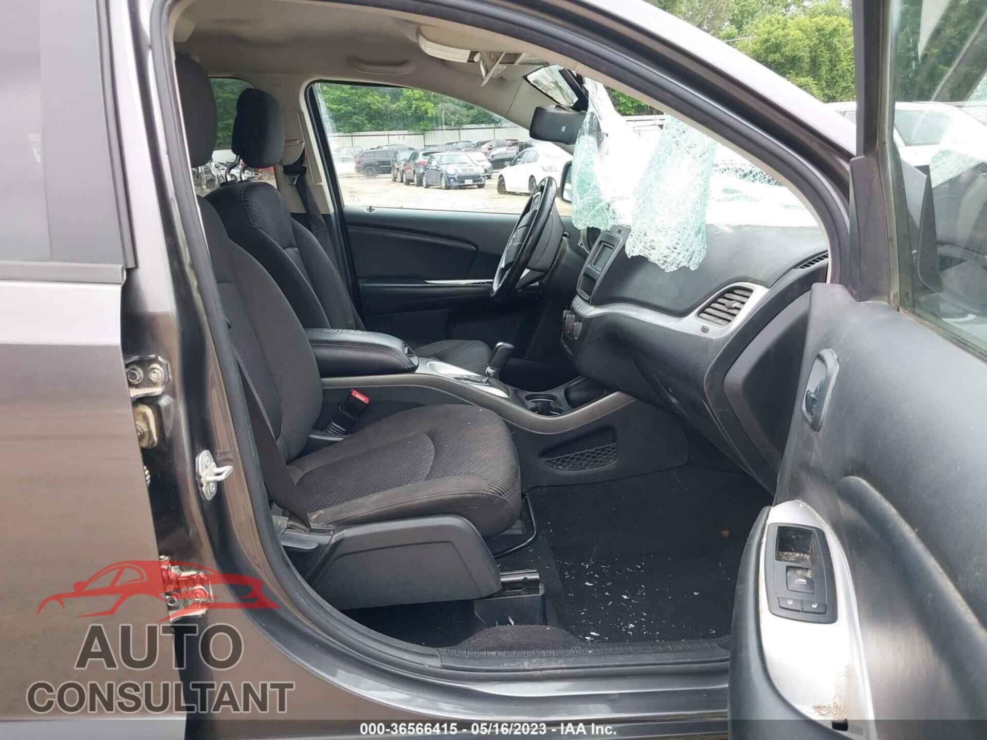 DODGE JOURNEY 2017 - 3C4PDCABXHT644012