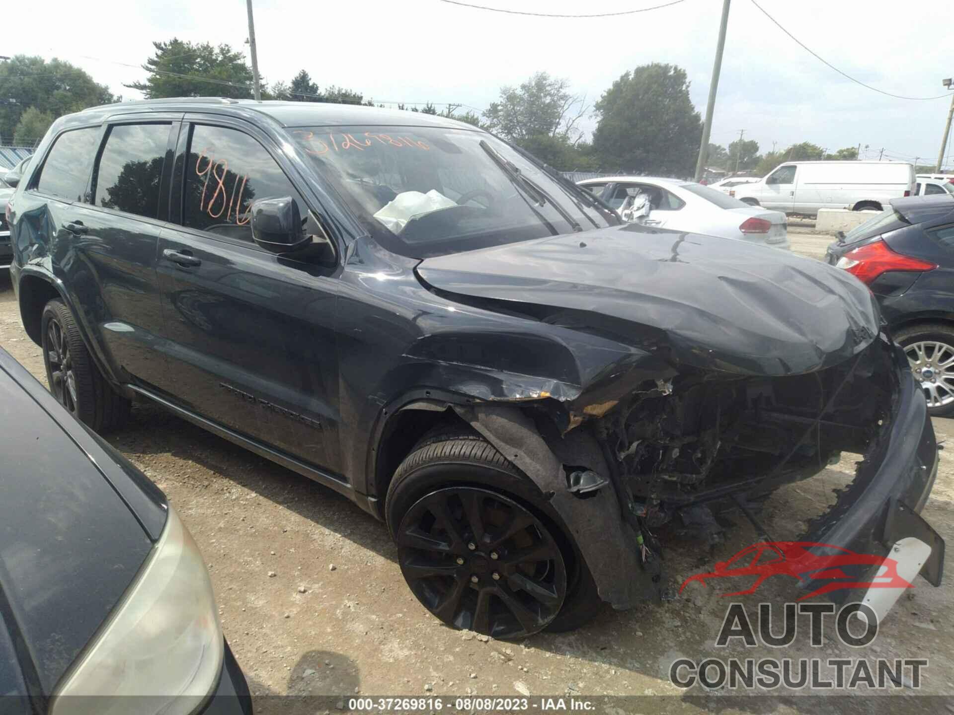 JEEP GRAND CHEROKEE 2018 - 1C4RJFAG8JC158332