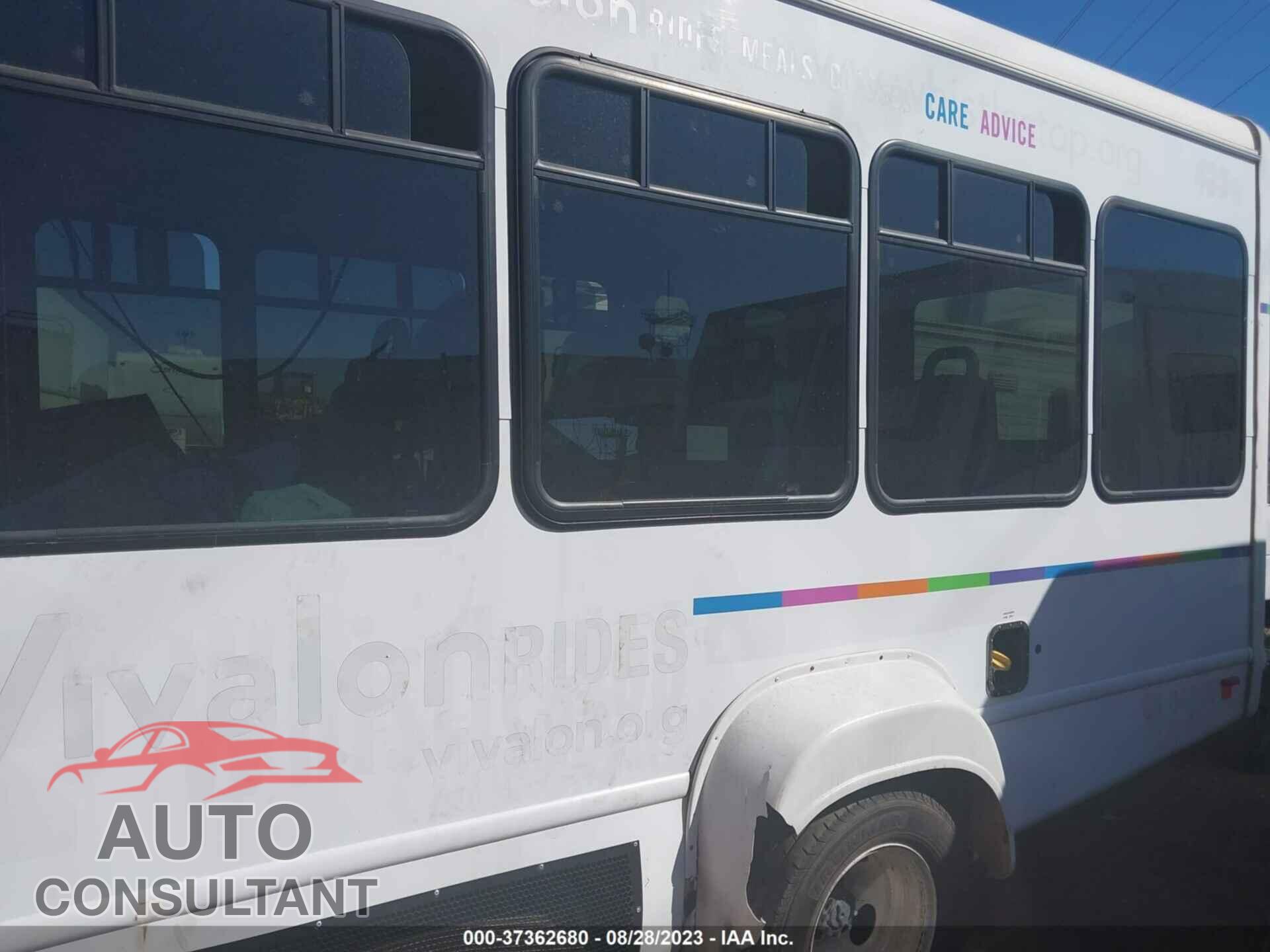 FORD E-350 CUTAWAY 2018 - 1FDEE3FSXJDC64344