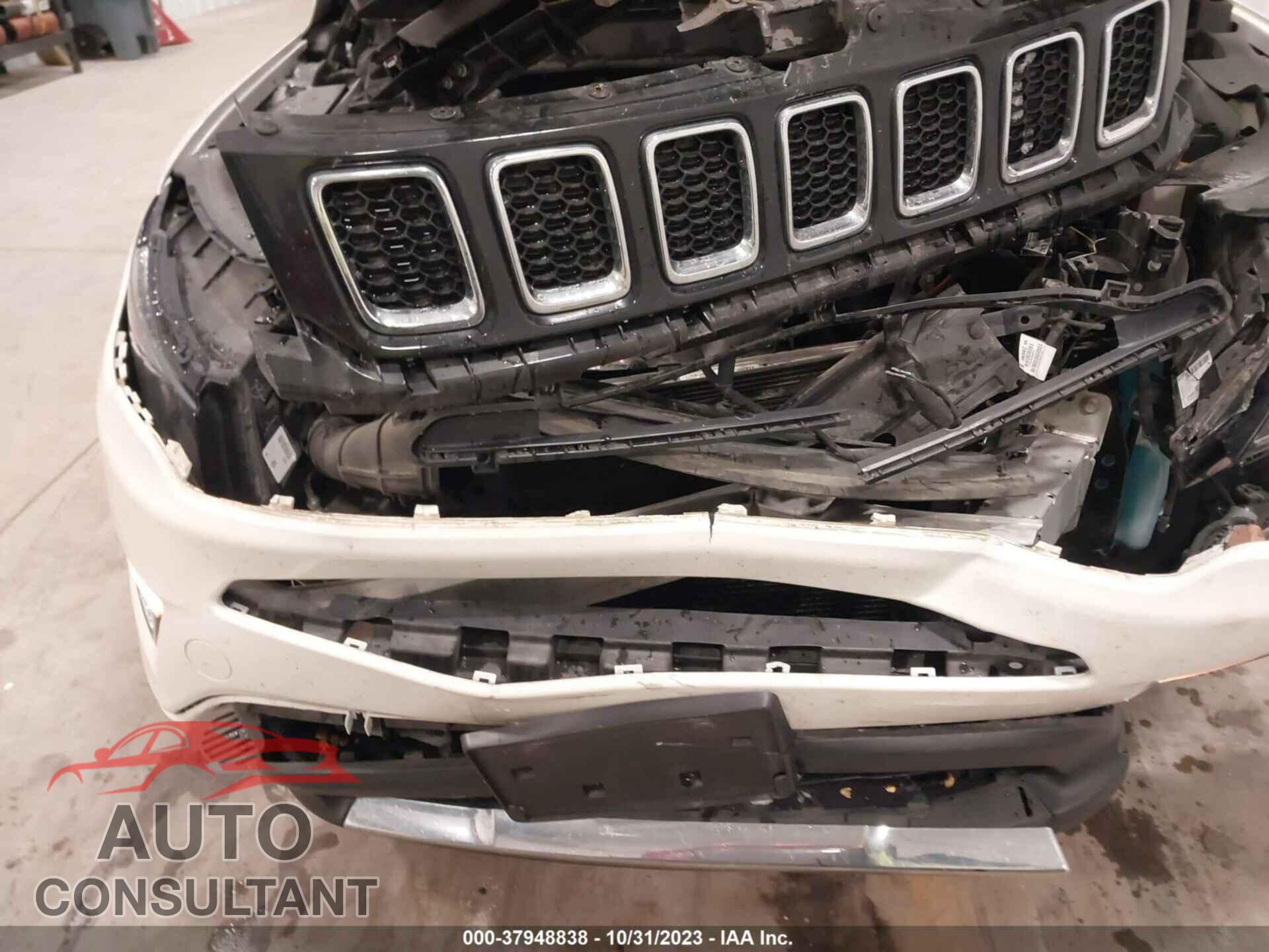 JEEP COMPASS 2019 - 3C4NJDCB4KT672432
