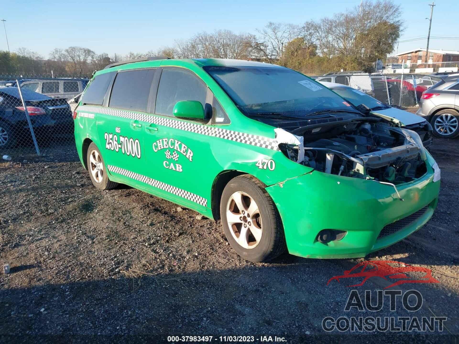 TOYOTA SIENNA 2017 - 5TDKZ3DC7HS767695