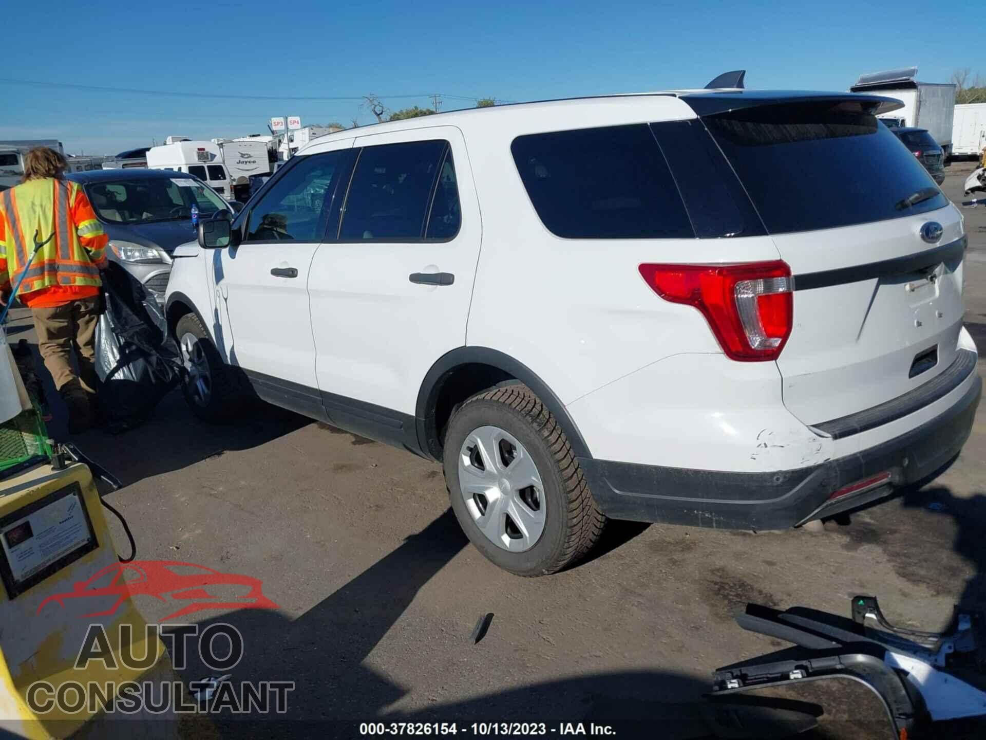 FORD POLICE INTERCEPTOR UTILITY 2018 - 1FM5K8AT3JGB59557