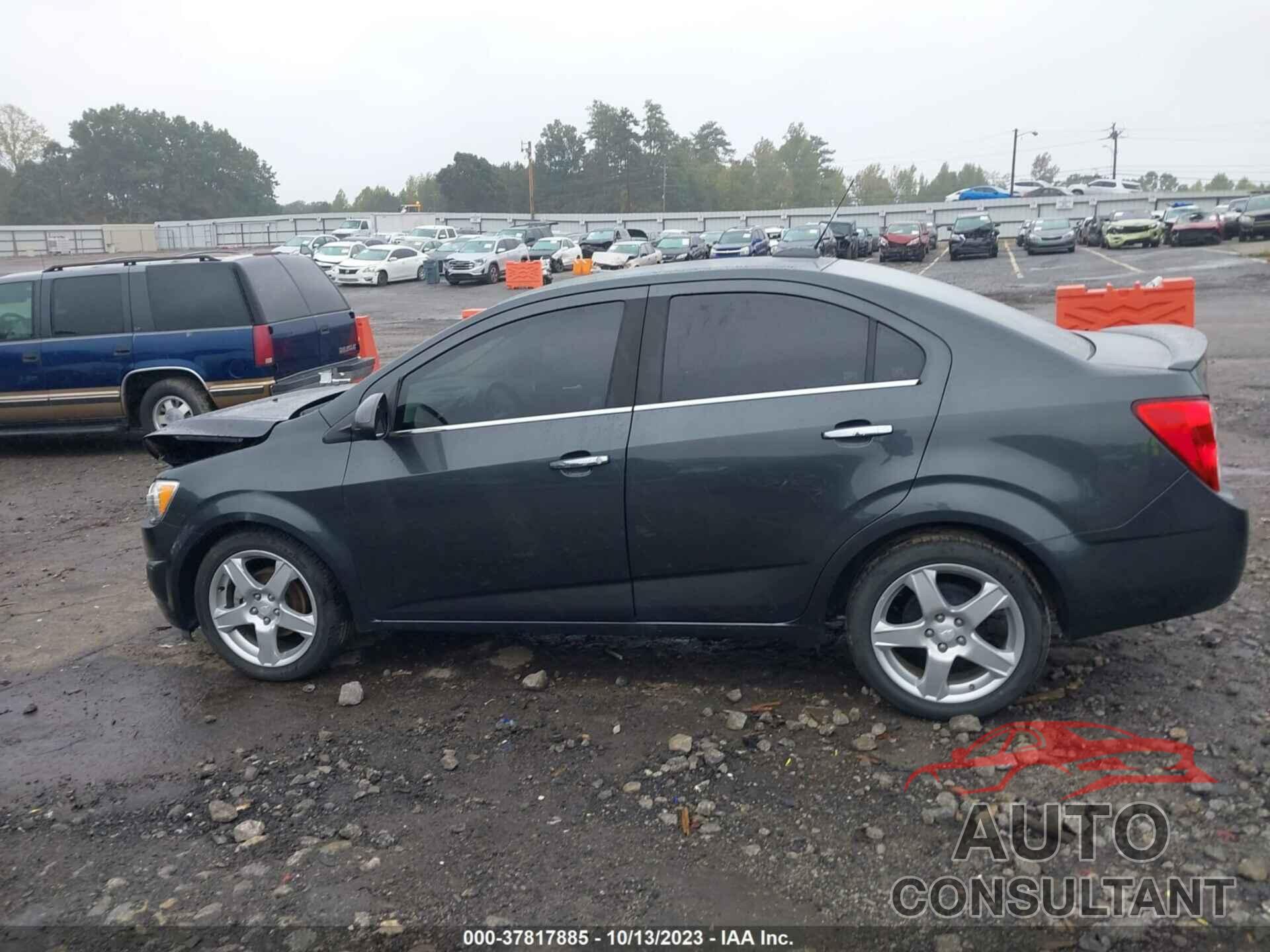 CHEVROLET SONIC 2016 - 1G1JE5SBXG4139467