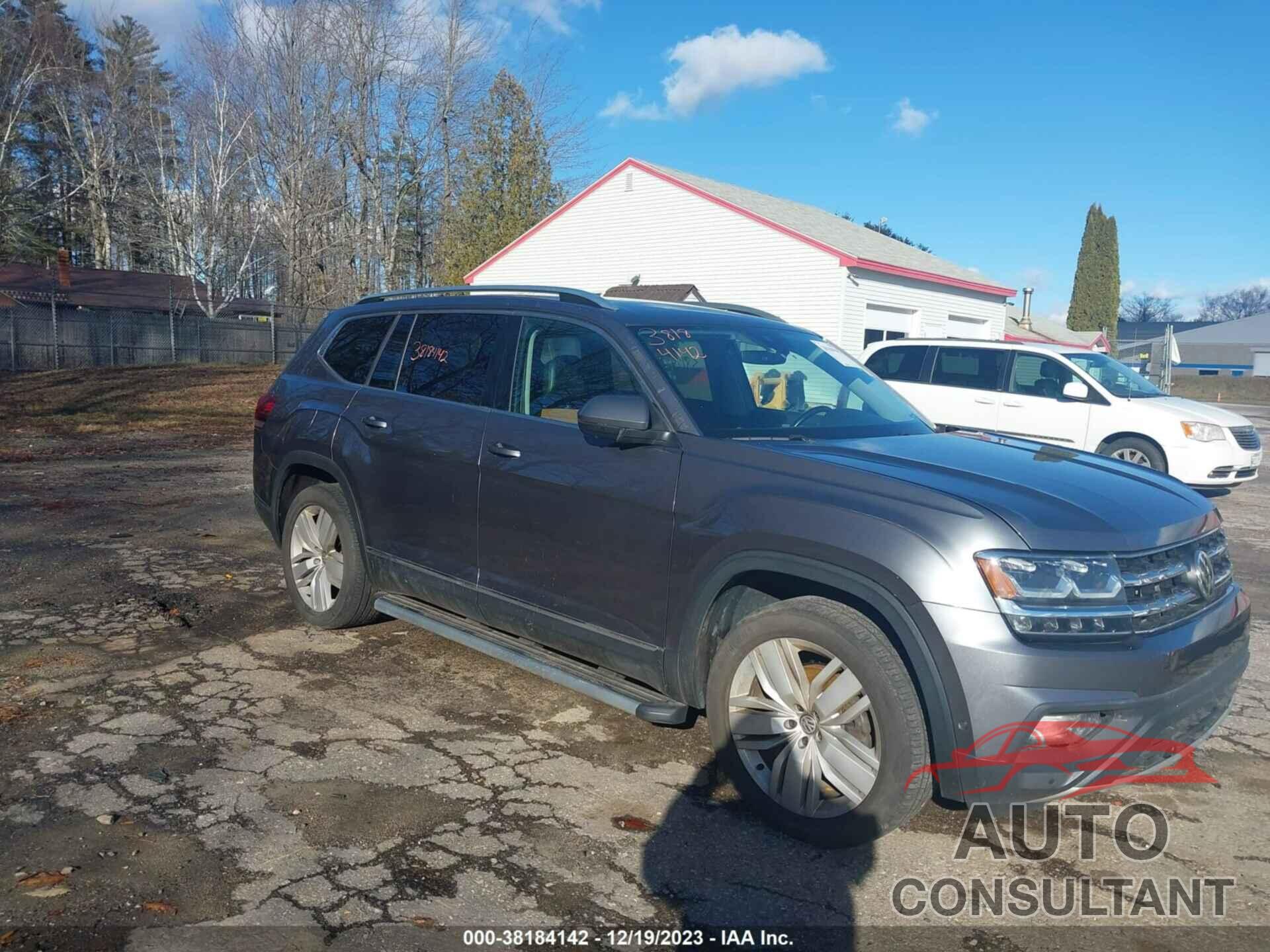 VOLKSWAGEN ATLAS 2018 - 1V2NR2CA9JC517453