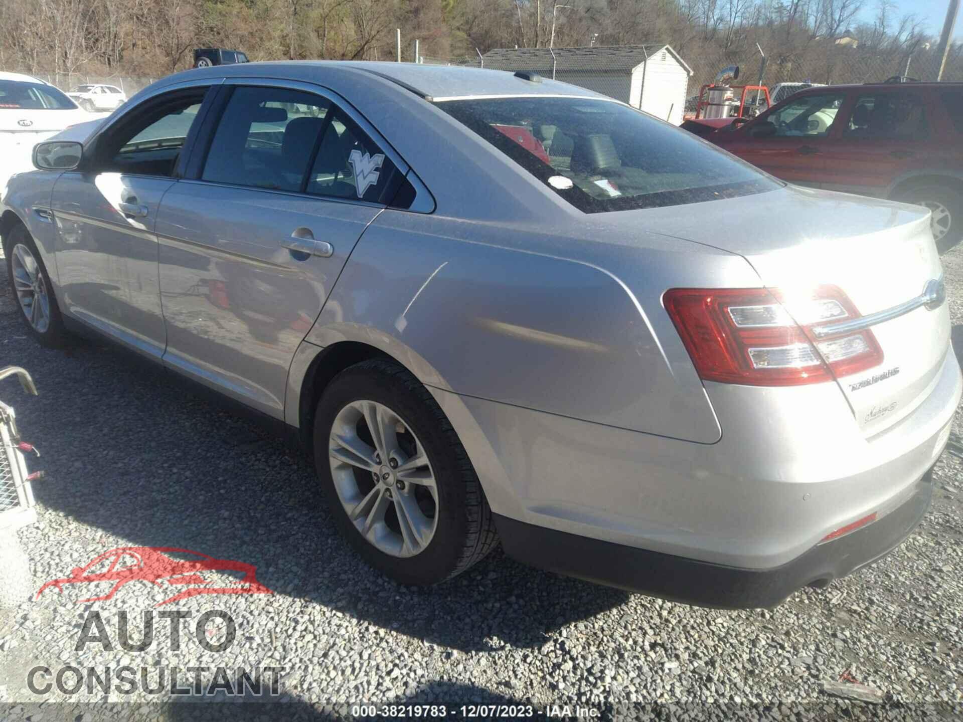 FORD TAURUS 2016 - 1FAHP2E86GG129201