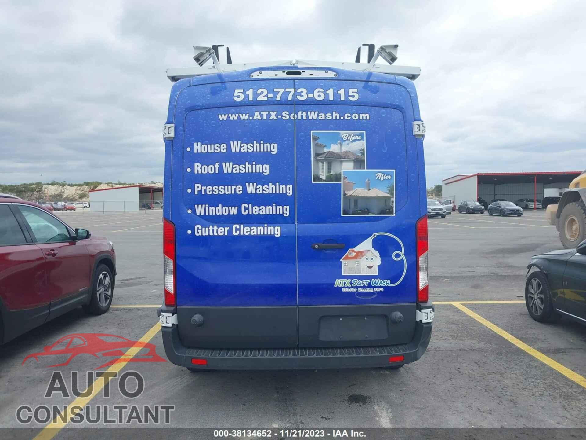 FORD TRANSIT-250 2018 - 1FTYR2CM7JKB04672