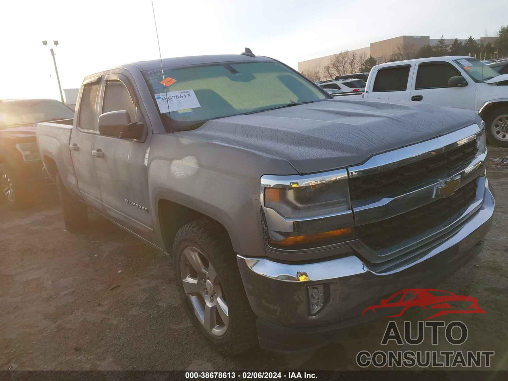 CHEVROLET SILVERADO 1500 2017 - 1GCVKREC5HZ244368