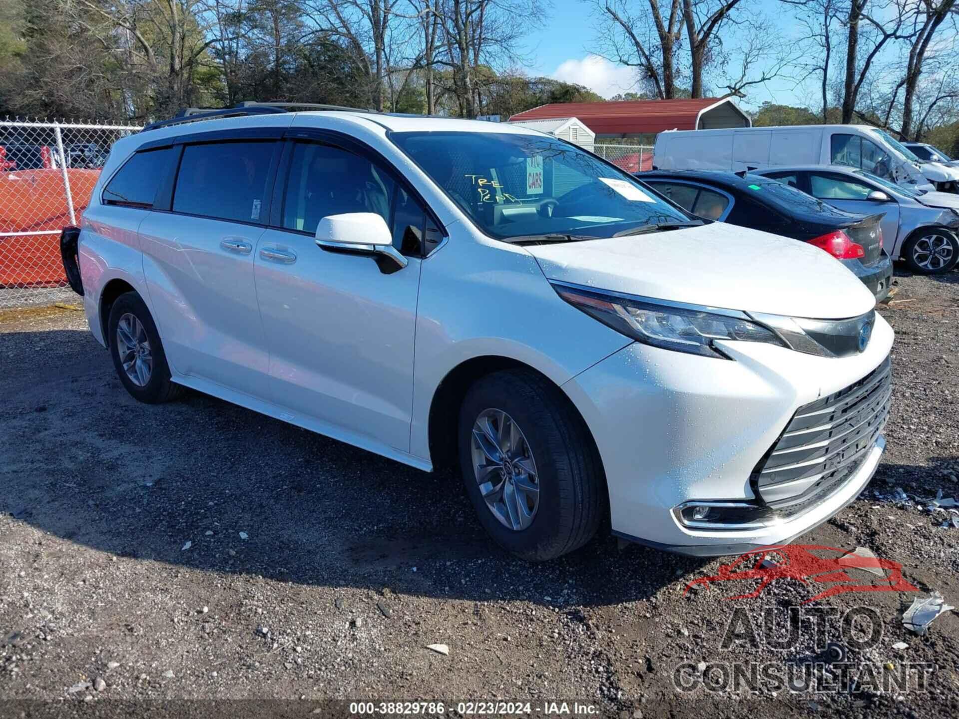 TOYOTA SIENNA 2022 - 5TDYRKEC9NS091734