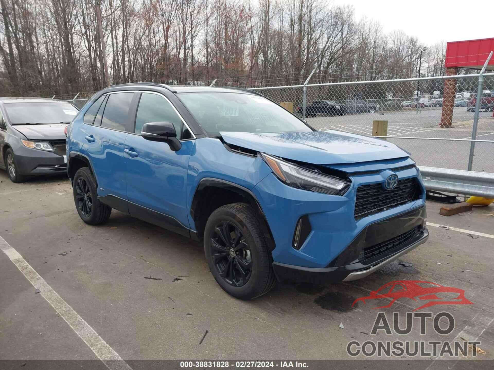 TOYOTA RAV4 2023 - 2T3E6RFV2PW039772