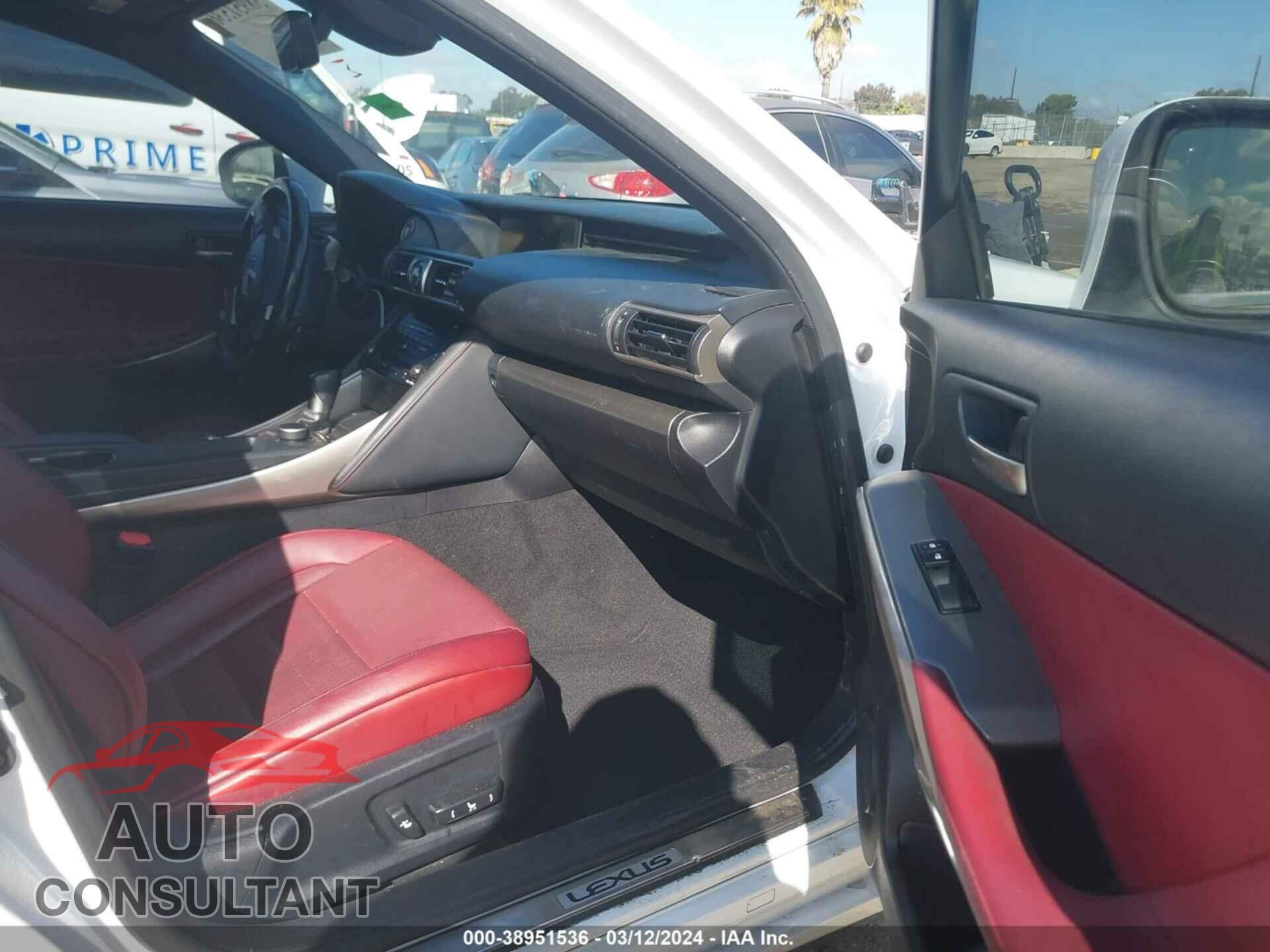 LEXUS IS 200T 2017 - JTHBA1D28H5058264