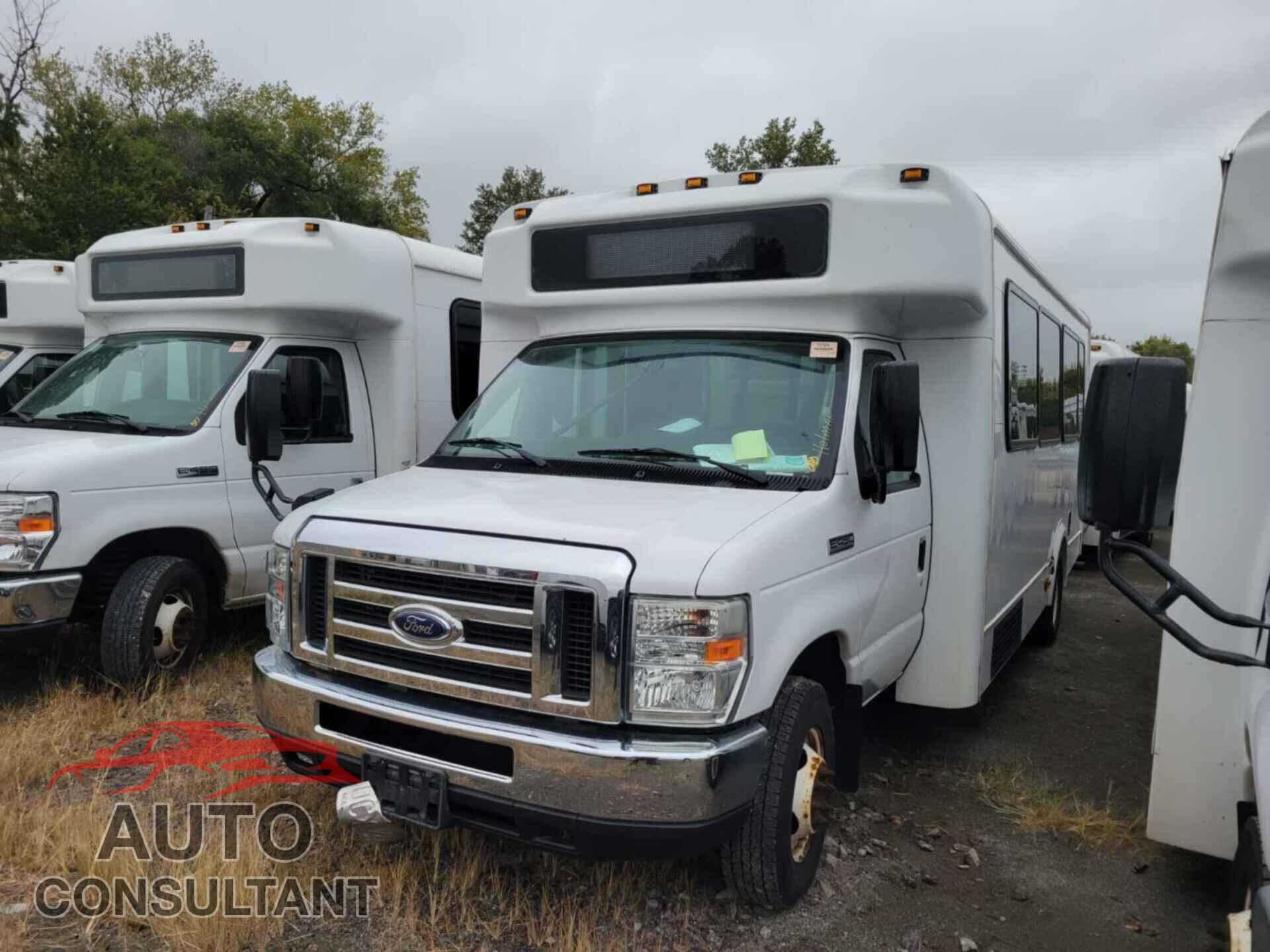 FORD E-450 CUTAWAY 2017 - 1FDFE4FS9HDC32009