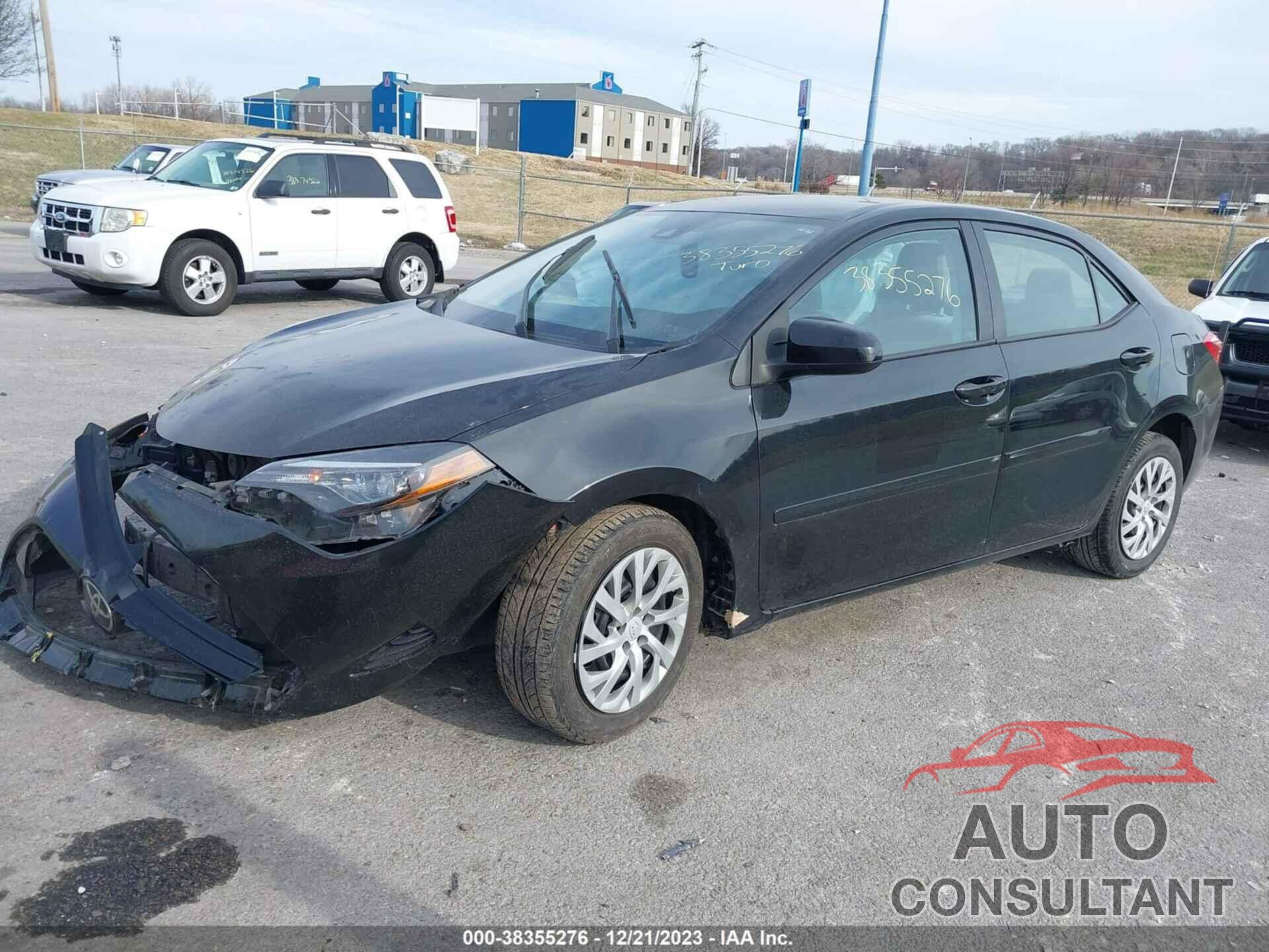 TOYOTA COROLLA 2018 - 2T1BURHE4JC042583